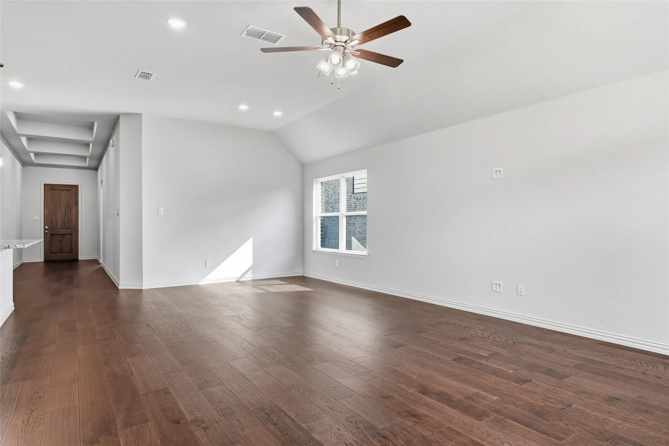 Single Family Residence For Sale in Collin County , 1312 Huntington Drive, Anna, Texas 75409, 4 Bedroom, 3 Bathroom, 2 Garage spaces, 2,168 Sqft, built in 2026, mls#21276699, Real Estate Agent in Anna, Homes For Sale in Collin county, Homes For Sale in Anna, Realtor in Anna Texas, Real Estate Brokerage Independent Realty Texas, Luminita Cordes Realtor