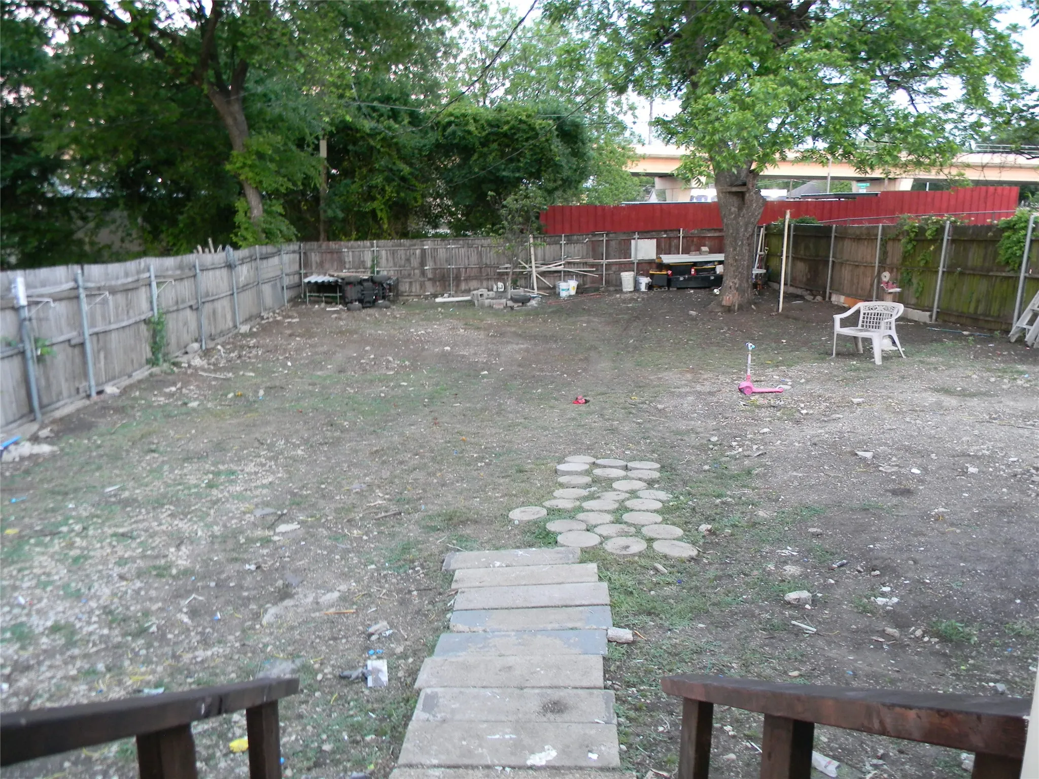 Single Family Residence For Sale in Dallas County , 2320 S Denley Drive, Dallas, Texas 75216, 3 Bedroom, 2 Bathroom, Garage spaces, 938 Sqft, built in 1950, mls#21227877, Real Estate Agent in Dallas, Homes For Sale in Dallas county, Homes For Sale in Dallas, Realtor in Dallas Texas, Real Estate Brokerage Independent Realty Texas, Luminita Cordes Realtor