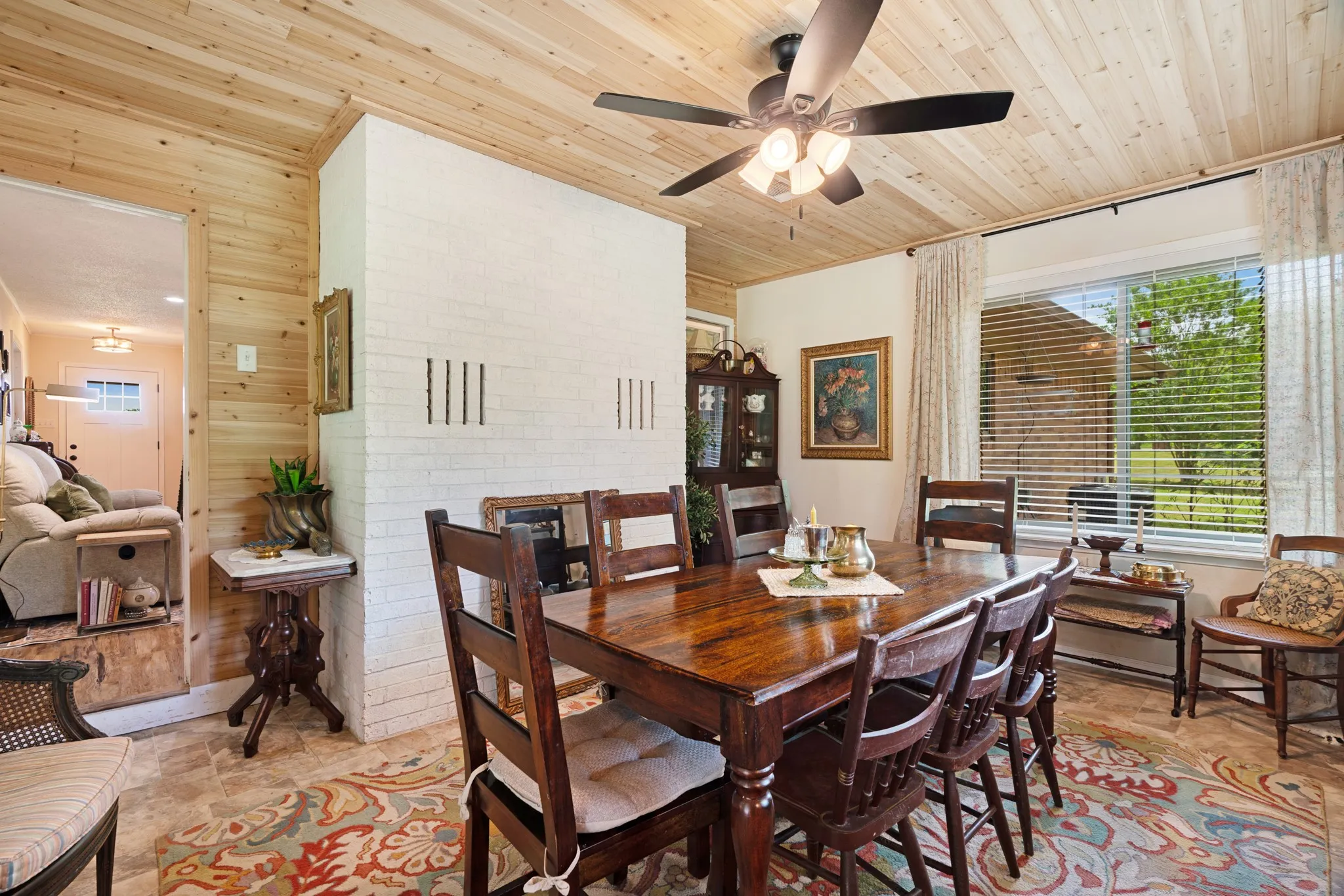 Farm For Sale in Lamar County , 848 CR 15300, Deport, Texas 75435, 3 Bedroom, 2 Bathroom, 2 Garage spaces, 1,800 Sqft, built in 0, Price $749,700, mls#21289935, Real Estate Agent in Deport, Homes For Sale in Lamar county, Homes For Sale in Deport, Realtor in Deport Texas, Real Estate Brokerage Independent Realty Texas, Luminita Cordes Realtor