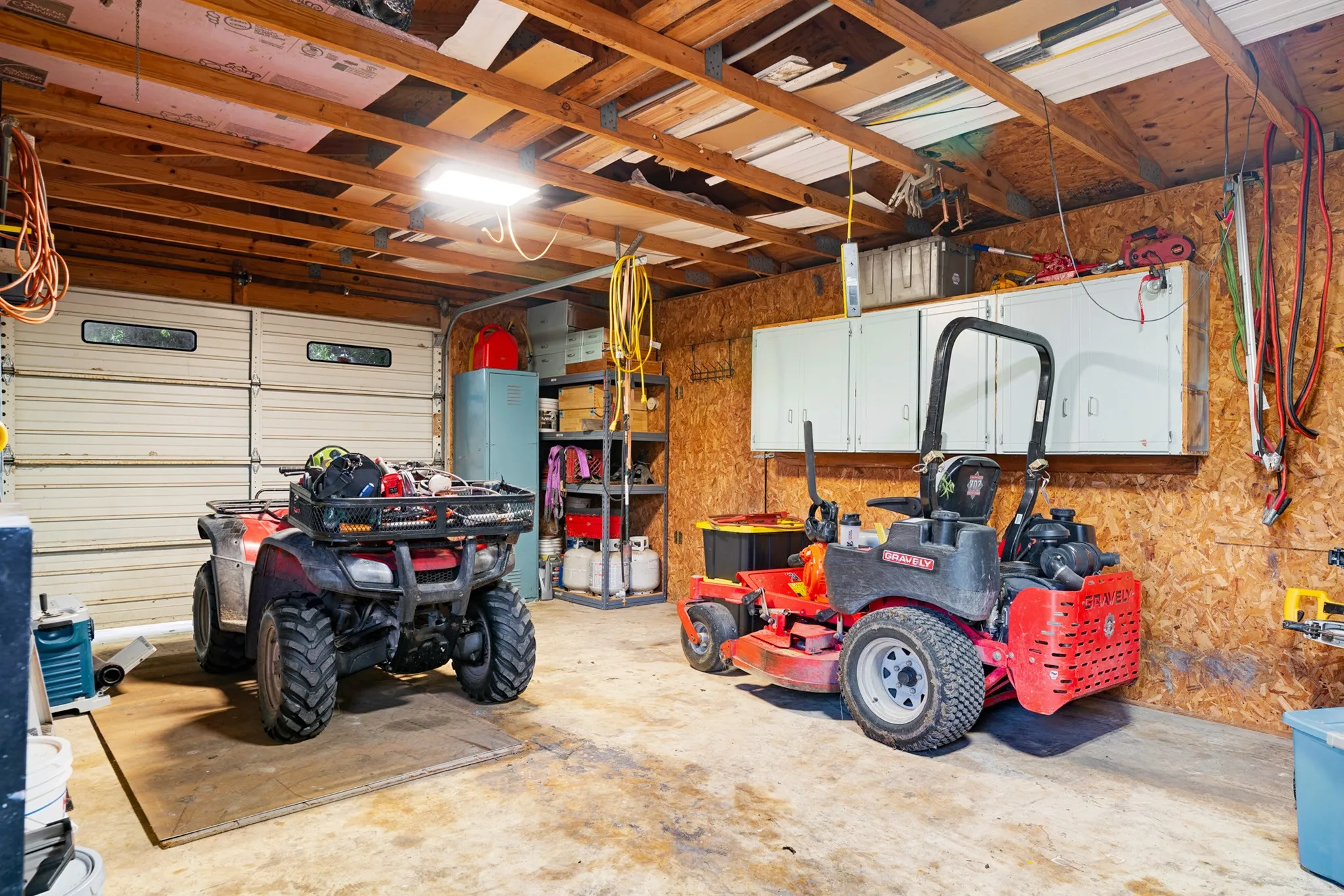 Farm For Sale in Lamar County , 848 CR 15300, Deport, Texas 75435, 3 Bedroom, 2 Bathroom, 2 Garage spaces, 1,800 Sqft, built in 0, Price $749,700, mls#21289935, Real Estate Agent in Deport, Homes For Sale in Lamar county, Homes For Sale in Deport, Realtor in Deport Texas, Real Estate Brokerage Independent Realty Texas, Luminita Cordes Realtor
