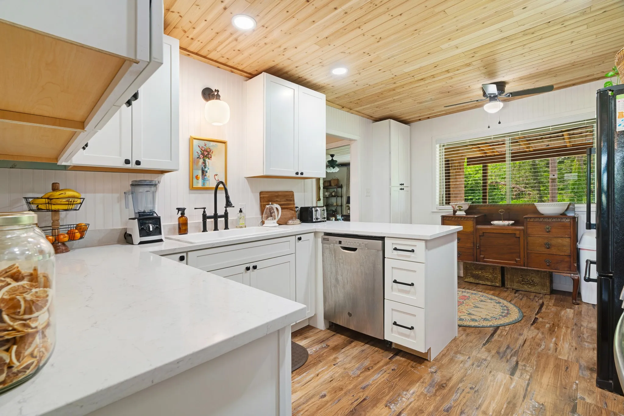 Farm For Sale in Lamar County , 848 CR 15300, Deport, Texas 75435, 3 Bedroom, 2 Bathroom, 2 Garage spaces, 1,800 Sqft, built in 0, Price $749,700, mls#21289935, Real Estate Agent in Deport, Homes For Sale in Lamar county, Homes For Sale in Deport, Realtor in Deport Texas, Real Estate Brokerage Independent Realty Texas, Luminita Cordes Realtor