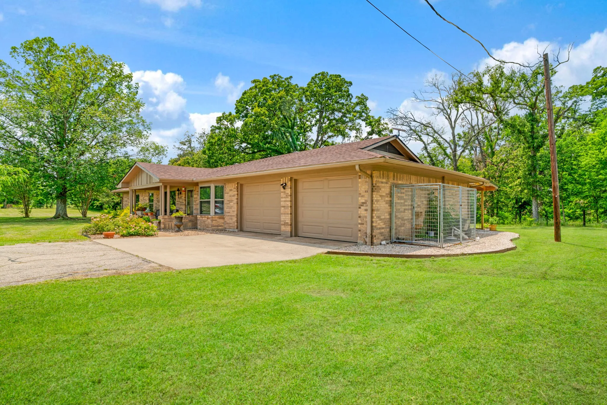 Farm For Sale in Lamar County , 848 CR 15300, Deport, Texas 75435, 3 Bedroom, 2 Bathroom, 2 Garage spaces, 1,800 Sqft, built in 0, Price $749,700, mls#21289935, Real Estate Agent in Deport, Homes For Sale in Lamar county, Homes For Sale in Deport, Realtor in Deport Texas, Real Estate Brokerage Independent Realty Texas, Luminita Cordes Realtor
