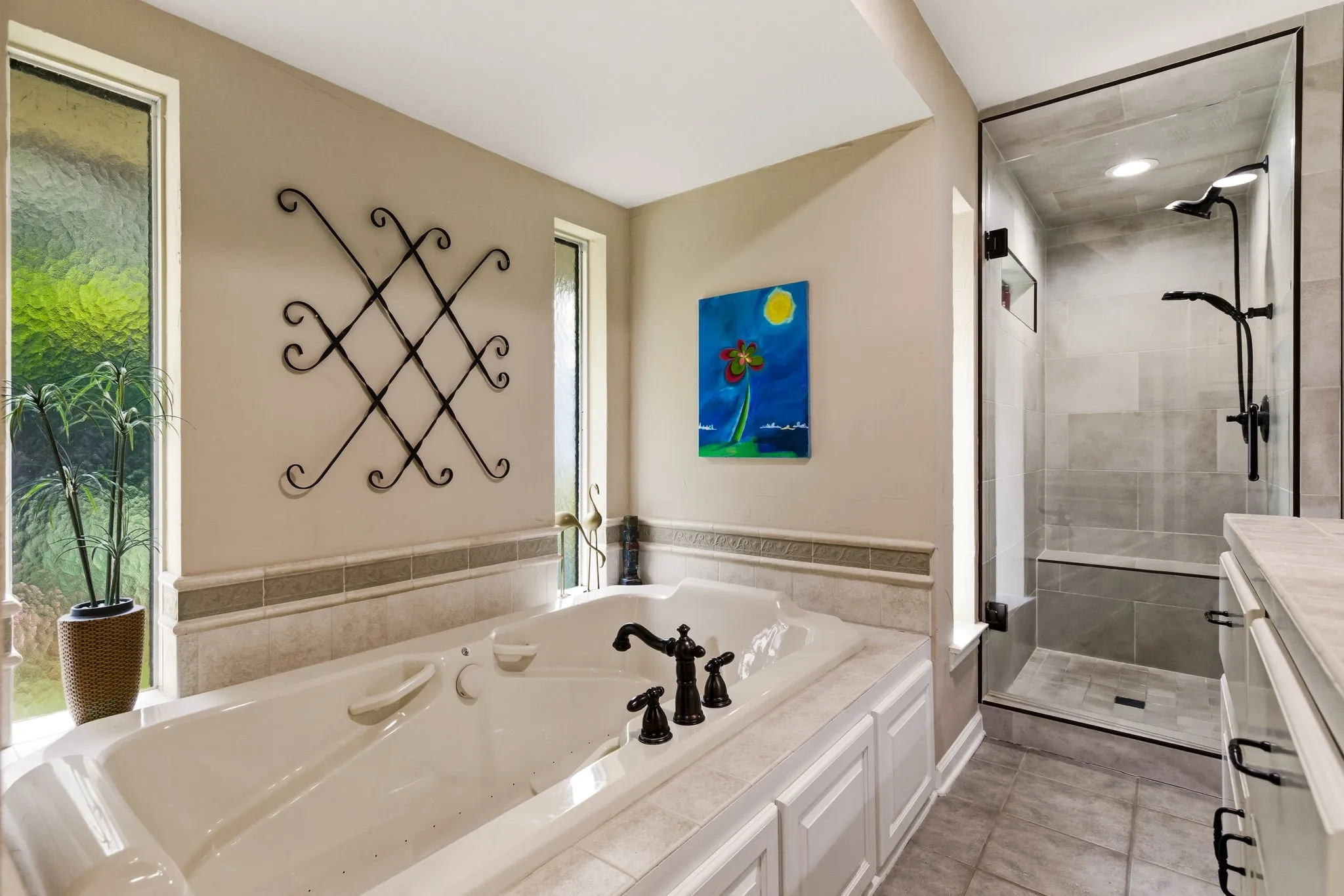 Single Family Residence For Sale in Dallas County , 9519 Robin Meadow Drive, Dallas, Texas 75243, 3 Bedrooms, 3 Bathrooms, 3 Garage spaces, 2,498 Sqft, built in 1975, Price $699,000, mls#21289477, Real Estate Agent in Dallas, Homes For Sale in Dallas county, Homes For Sale in Dallas, Realtor in Dallas Texas, Real Estate Brokerage Independent Realty Texas, Luminita Cordes Realtor