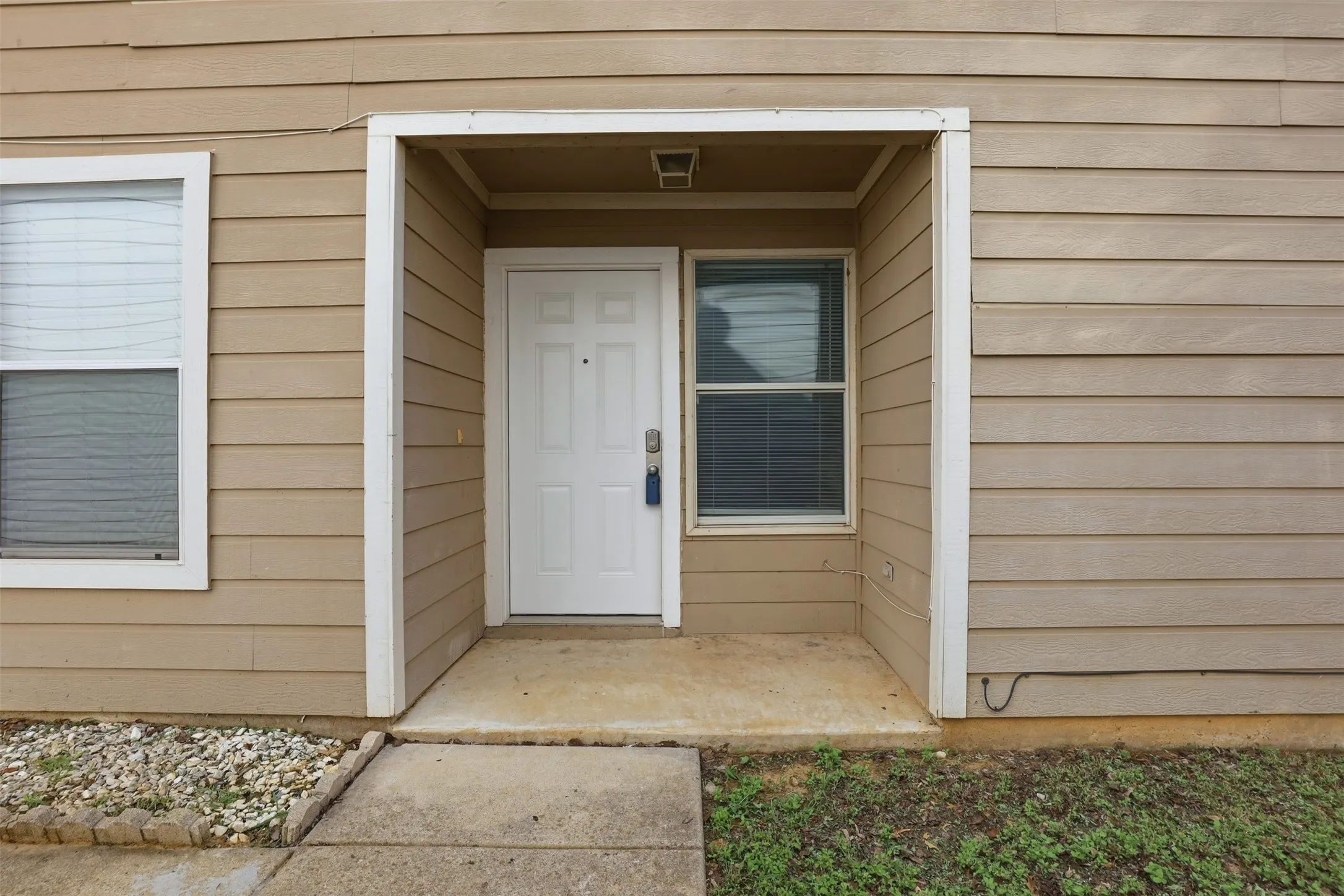 Covered entryway