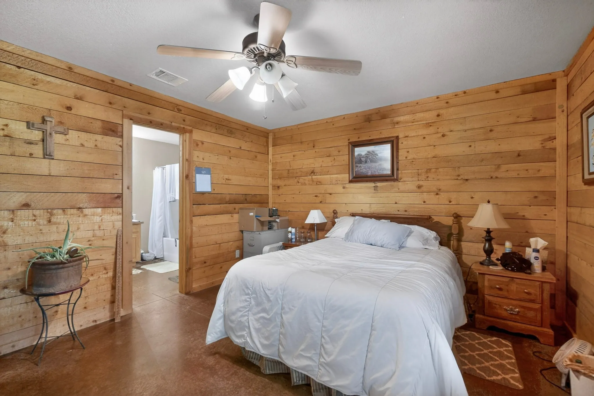 Triplex For Sale in Johnson County , 4505 County Road 805f, Cleburne, Texas 76031, 26 Bedroom, 26 Bathroom, Garage spaces, 15,680 Sqft, built in 2015, Price $2,600,000, mls#21289453, Real Estate Agent in Cleburne, Homes For Sale in Johnson county, Homes For Sale in Cleburne, Realtor in Cleburne Texas, Real Estate Brokerage Independent Realty Texas, Luminita Cordes Realtor