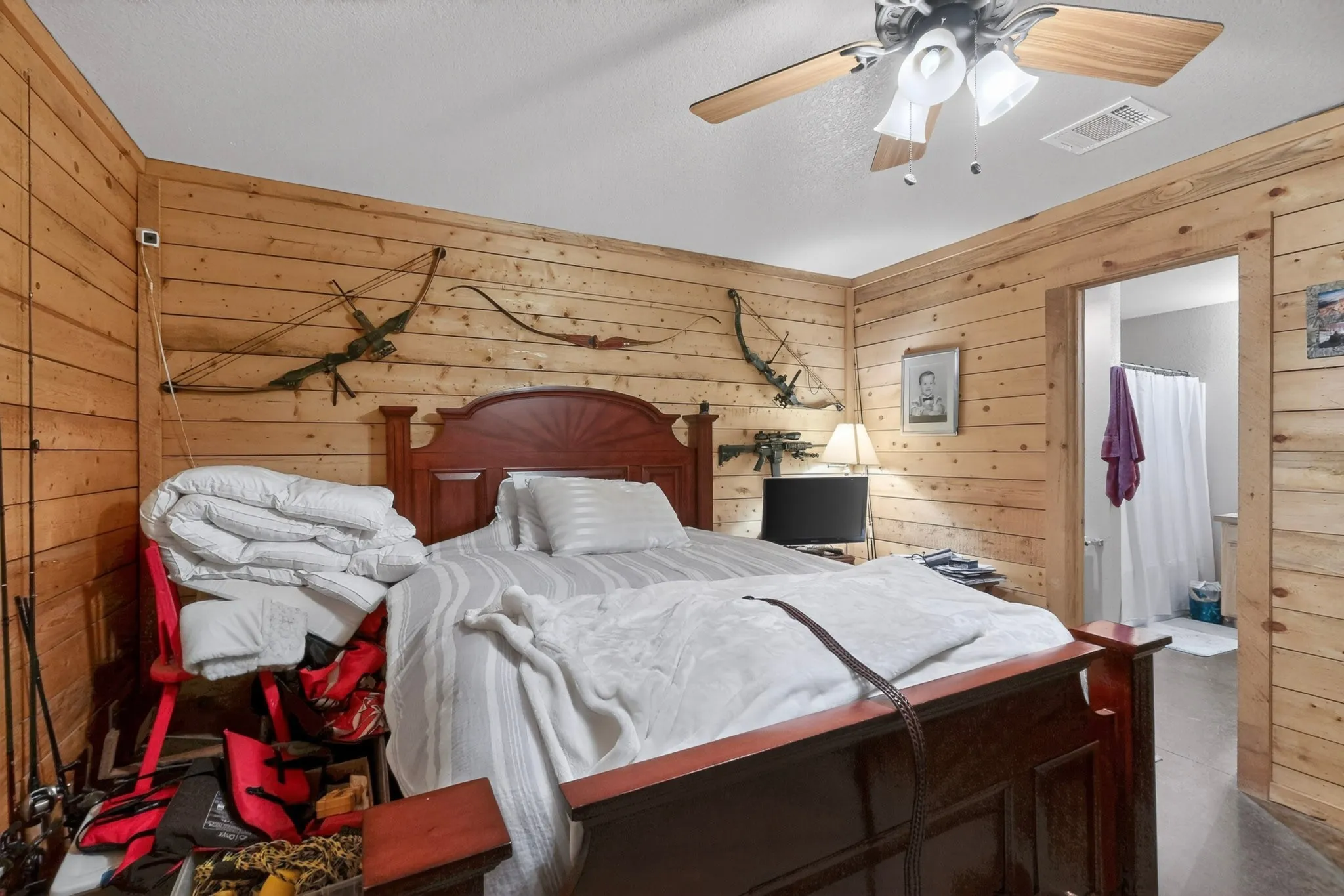 Triplex For Sale in Johnson County , 4505 County Road 805f, Cleburne, Texas 76031, 26 Bedroom, 26 Bathroom, Garage spaces, 15,680 Sqft, built in 2015, Price $2,600,000, mls#21289453, Real Estate Agent in Cleburne, Homes For Sale in Johnson county, Homes For Sale in Cleburne, Realtor in Cleburne Texas, Real Estate Brokerage Independent Realty Texas, Luminita Cordes Realtor