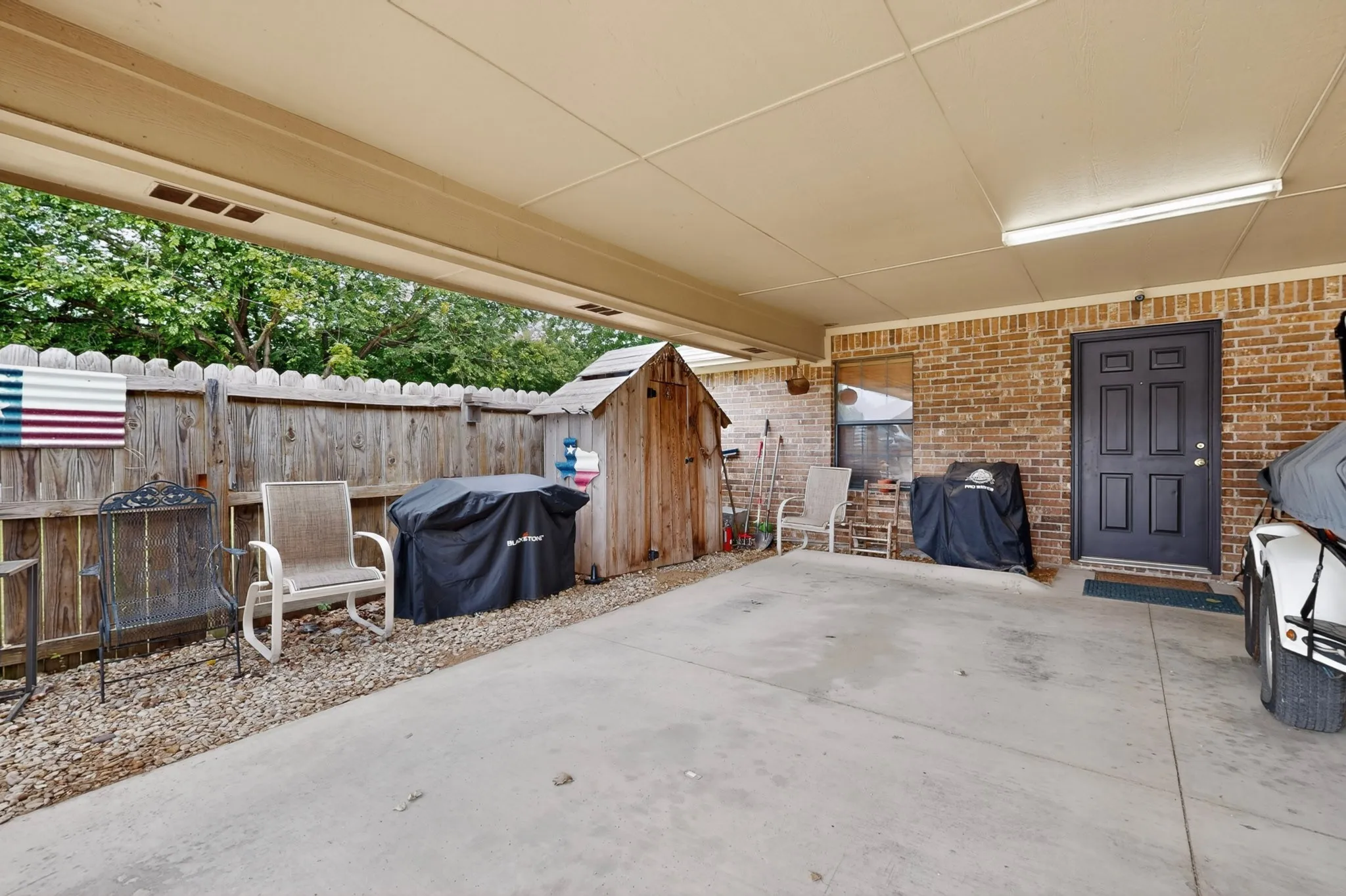 Triplex For Sale in Johnson County , 4505 County Road 805f, Cleburne, Texas 76031, 26 Bedroom, 26 Bathroom, Garage spaces, 15,680 Sqft, built in 2015, Price $2,600,000, mls#21289453, Real Estate Agent in Cleburne, Homes For Sale in Johnson county, Homes For Sale in Cleburne, Realtor in Cleburne Texas, Real Estate Brokerage Independent Realty Texas, Luminita Cordes Realtor