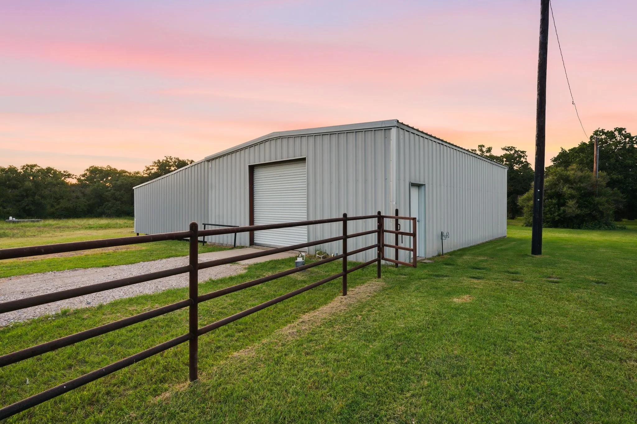 Farm For Sale in Palo Pinto County , 923 Natty Flat Road Farm-Ranch, Lipan, Texas 76462, 4 Bedroom, 3 Bathroom, Garage spaces, 2,304 Sqft, built in 1918, mls#21283116, Real Estate Agent in Lipan, Homes For Sale in Palo Pinto county, Homes For Sale in Lipan, Realtor in Lipan Texas, Real Estate Brokerage Independent Realty Texas, Luminita Cordes Realtor