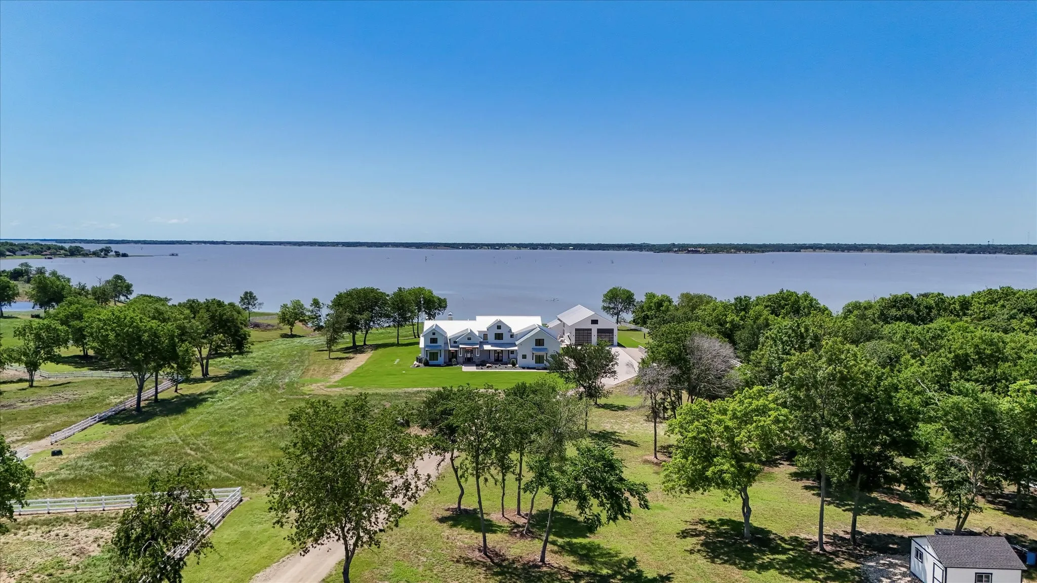 Single Family Residence For Sale in Navarro County , 121 Elm, Kerens, Texas 75144, 10 Bedroom, 8 Bathroom, 7 Garage spaces, 6,635 Sqft, built in 2023, Price $9,750,000, mls#21285188, Real Estate Agent in Kerens, Homes For Sale in Navarro county, Homes For Sale in Kerens, Realtor in Kerens Texas, Real Estate Brokerage Independent Realty Texas, Luminita Cordes Realtor