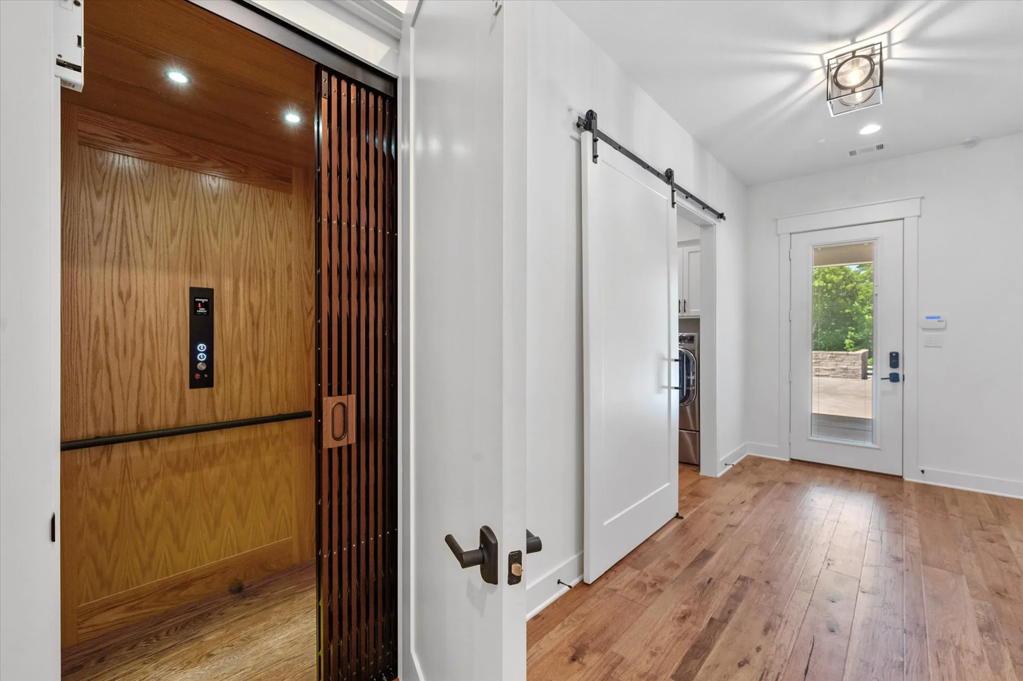 Single Family Residence For Sale in Navarro County , 121 Elm, Kerens, Texas 75144, 10 Bedroom, 8 Bathroom, 7 Garage spaces, 6,635 Sqft, built in 2023, Price $9,750,000, mls#21285188, Real Estate Agent in Kerens, Homes For Sale in Navarro county, Homes For Sale in Kerens, Realtor in Kerens Texas, Real Estate Brokerage Independent Realty Texas, Luminita Cordes Realtor