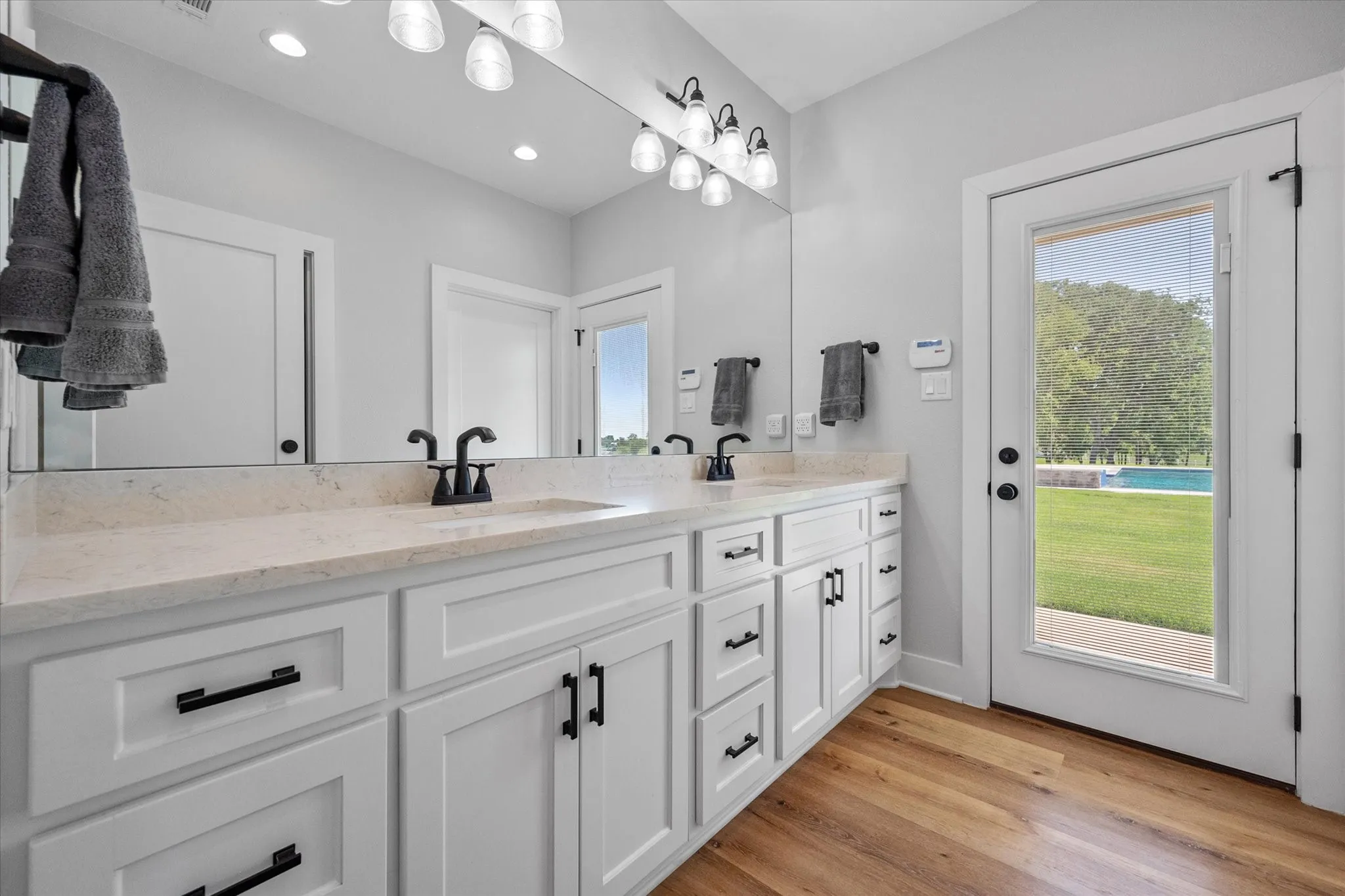Single Family Residence For Sale in Navarro County , 121 Elm, Kerens, Texas 75144, 10 Bedroom, 8 Bathroom, 7 Garage spaces, 6,635 Sqft, built in 2023, Price $9,750,000, mls#21285188, Real Estate Agent in Kerens, Homes For Sale in Navarro county, Homes For Sale in Kerens, Realtor in Kerens Texas, Real Estate Brokerage Independent Realty Texas, Luminita Cordes Realtor