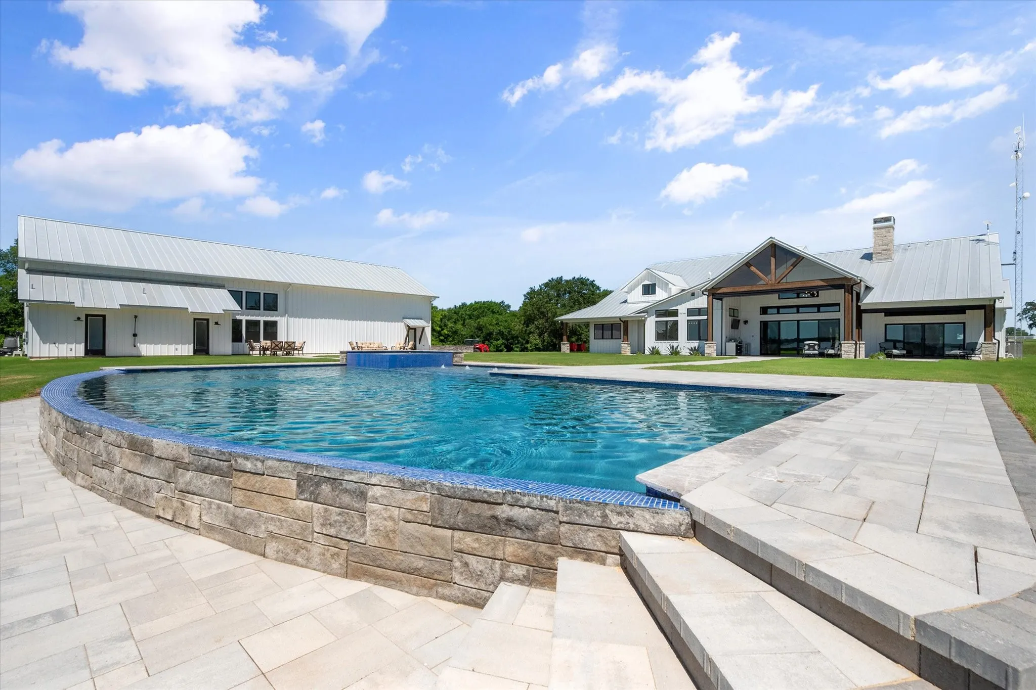 Single Family Residence For Sale in Navarro County , 121 Elm, Kerens, Texas 75144, 10 Bedroom, 8 Bathroom, 7 Garage spaces, 6,635 Sqft, built in 2023, Price $9,750,000, mls#21285188, Real Estate Agent in Kerens, Homes For Sale in Navarro county, Homes For Sale in Kerens, Realtor in Kerens Texas, Real Estate Brokerage Independent Realty Texas, Luminita Cordes Realtor