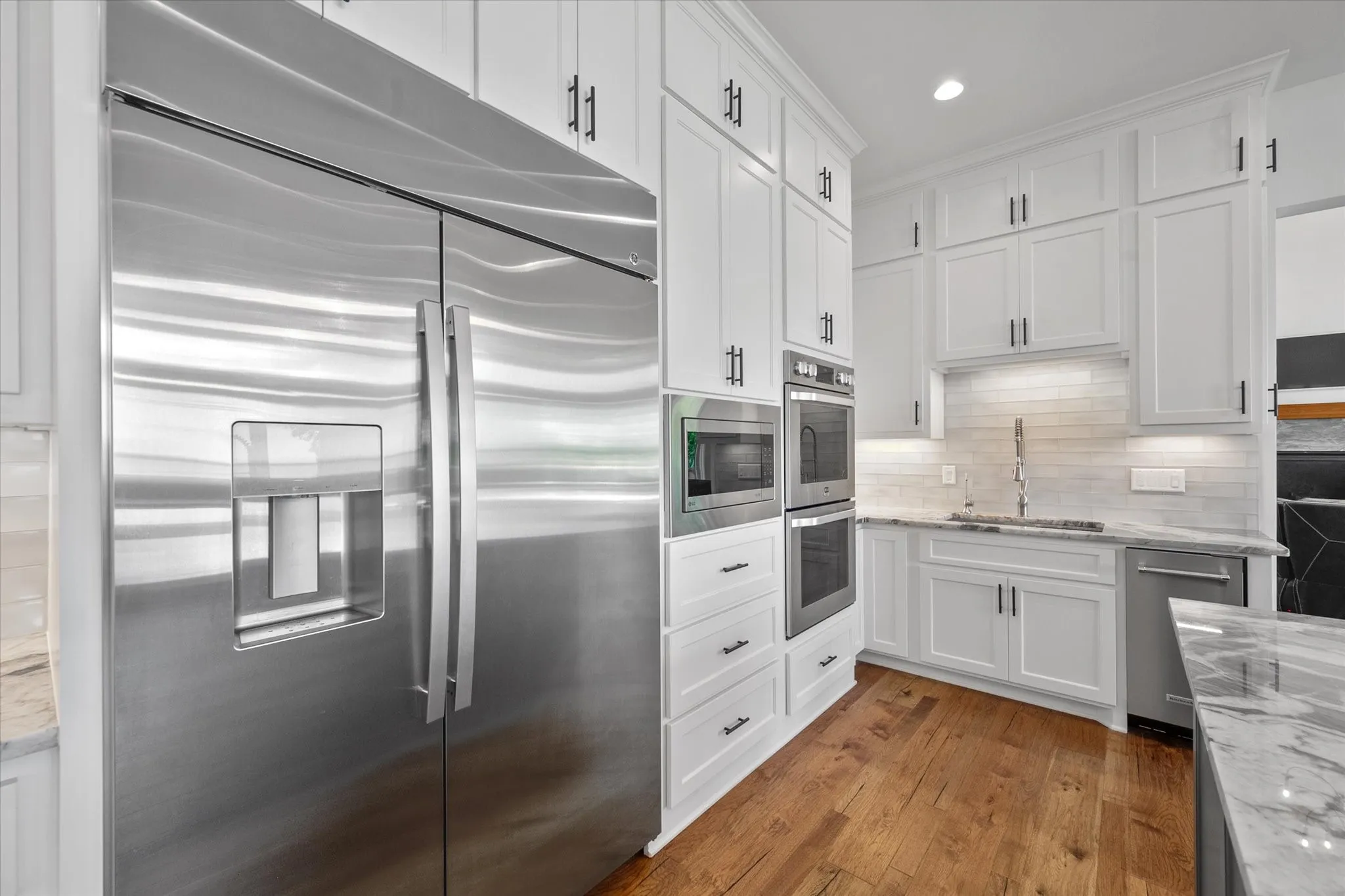 Single Family Residence For Sale in Navarro County , 121 Elm, Kerens, Texas 75144, 10 Bedroom, 8 Bathroom, 7 Garage spaces, 6,635 Sqft, built in 2023, Price $9,750,000, mls#21285188, Real Estate Agent in Kerens, Homes For Sale in Navarro county, Homes For Sale in Kerens, Realtor in Kerens Texas, Real Estate Brokerage Independent Realty Texas, Luminita Cordes Realtor