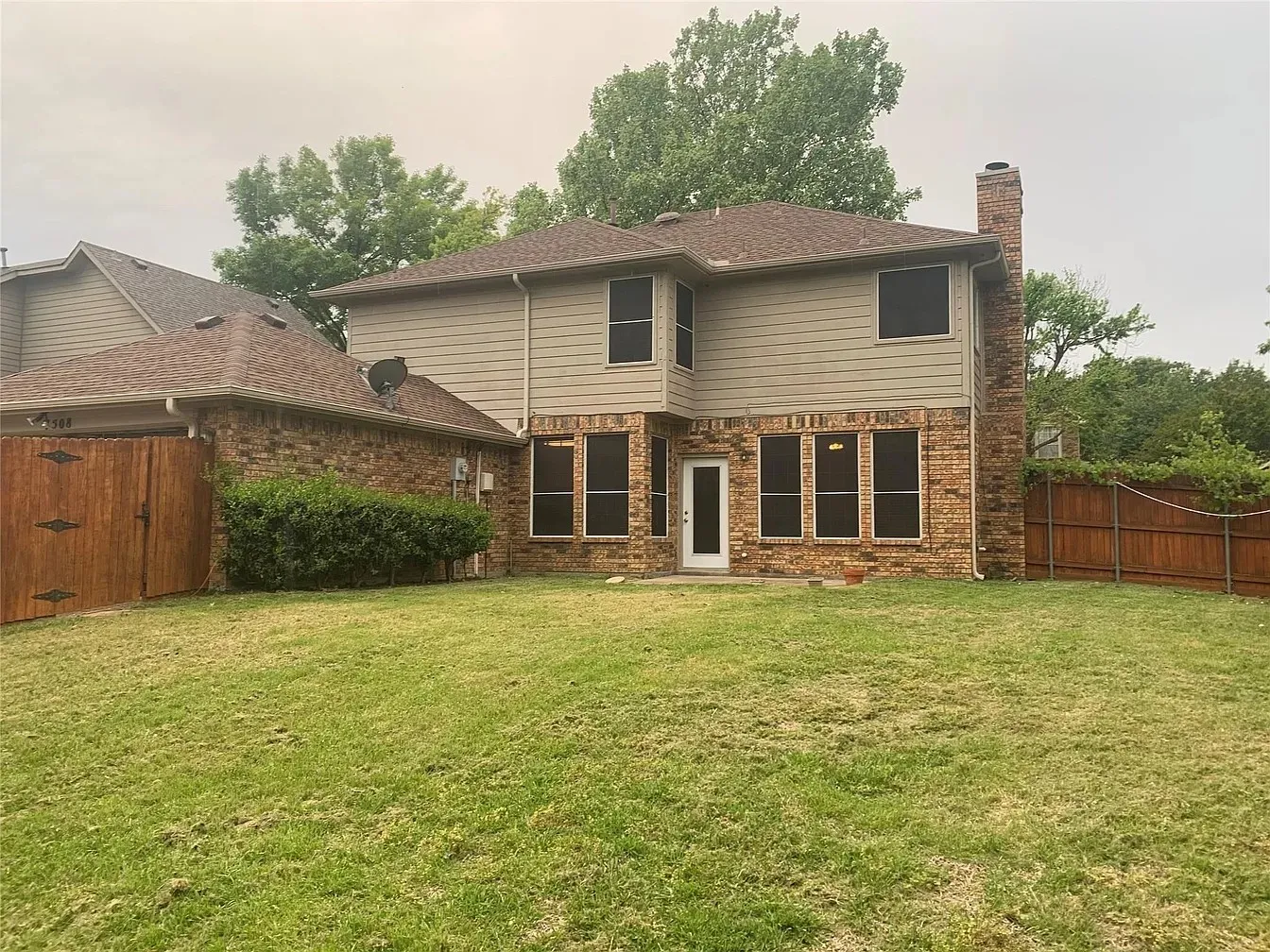 Single Family Residence For Rent in Collin County , 7508 Crested Butte Drive, Plano, Texas 75025, 4 Bedrooms, 3 Bathrooms, 2 Garage spaces, 2,945 Sqft, built in 1988, Price $3,573, mls#21290035, Real Estate Agent in Plano, Homes For Rent in Collin county, Homes For Rent in Plano, Realtor in Plano Texas, Real Estate Brokerage Independent Realty Texas, Luminita Cordes Realtor