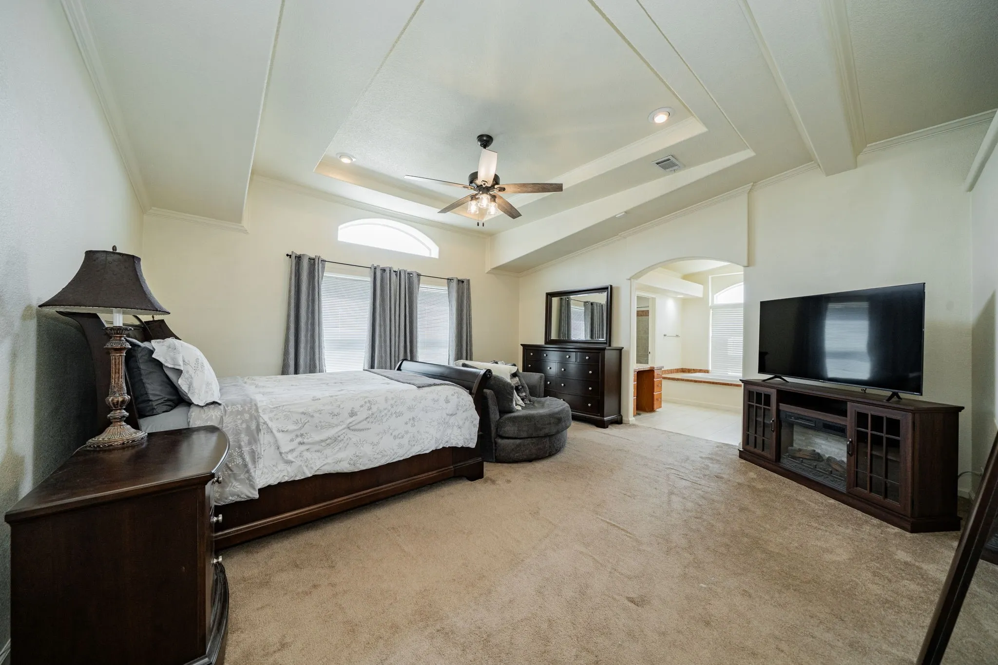 Mobile Home For Sale in Hunt County , 4510 County Road 2596, Royse City, Texas 75189, 3 Bedroom, 3 Bathroom, Garage spaces, 2,952 Sqft, built in 2005, mls#21288893, Real Estate Agent in Royse City, Homes For Sale in Hunt county, Homes For Sale in Royse City, Realtor in Royse City Texas, Real Estate Brokerage Independent Realty Texas, Luminita Cordes Realtor