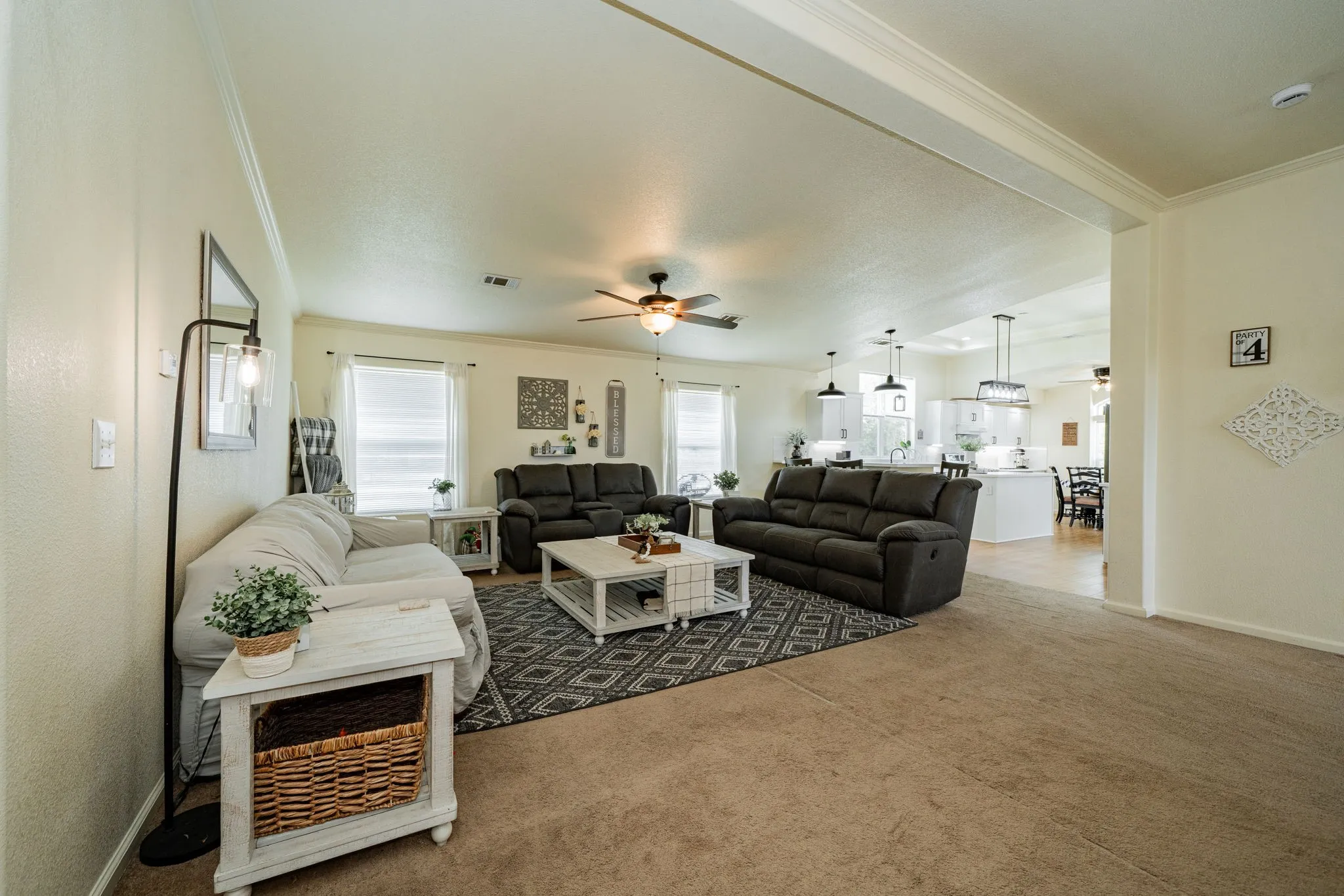 Mobile Home For Sale in Hunt County , 4510 County Road 2596, Royse City, Texas 75189, 3 Bedroom, 3 Bathroom, Garage spaces, 2,952 Sqft, built in 2005, mls#21288893, Real Estate Agent in Royse City, Homes For Sale in Hunt county, Homes For Sale in Royse City, Realtor in Royse City Texas, Real Estate Brokerage Independent Realty Texas, Luminita Cordes Realtor
