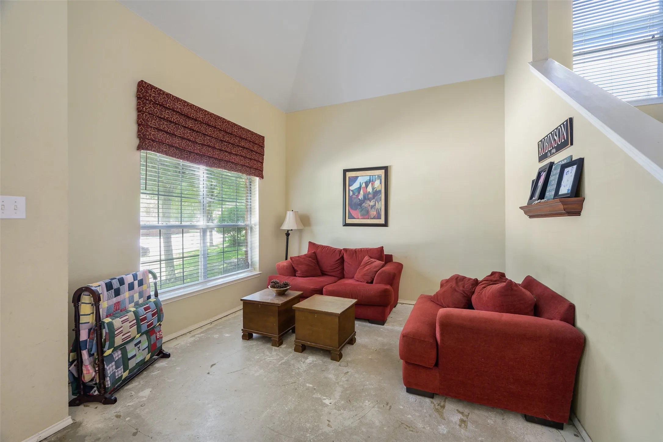 Single Family Residence For Sale in Collin County , 211 Mineral Springs Drive, Allen, Texas 75002, 4 Bedroom, 3 Bathroom, 3 Garage spaces, 2,617 Sqft, built in 2003, mls#21289000, Real Estate Agent in Allen, Homes For Sale in Collin county, Homes For Sale in Allen, Realtor in Allen Texas, Real Estate Brokerage Independent Realty Texas, Luminita Cordes Realtor