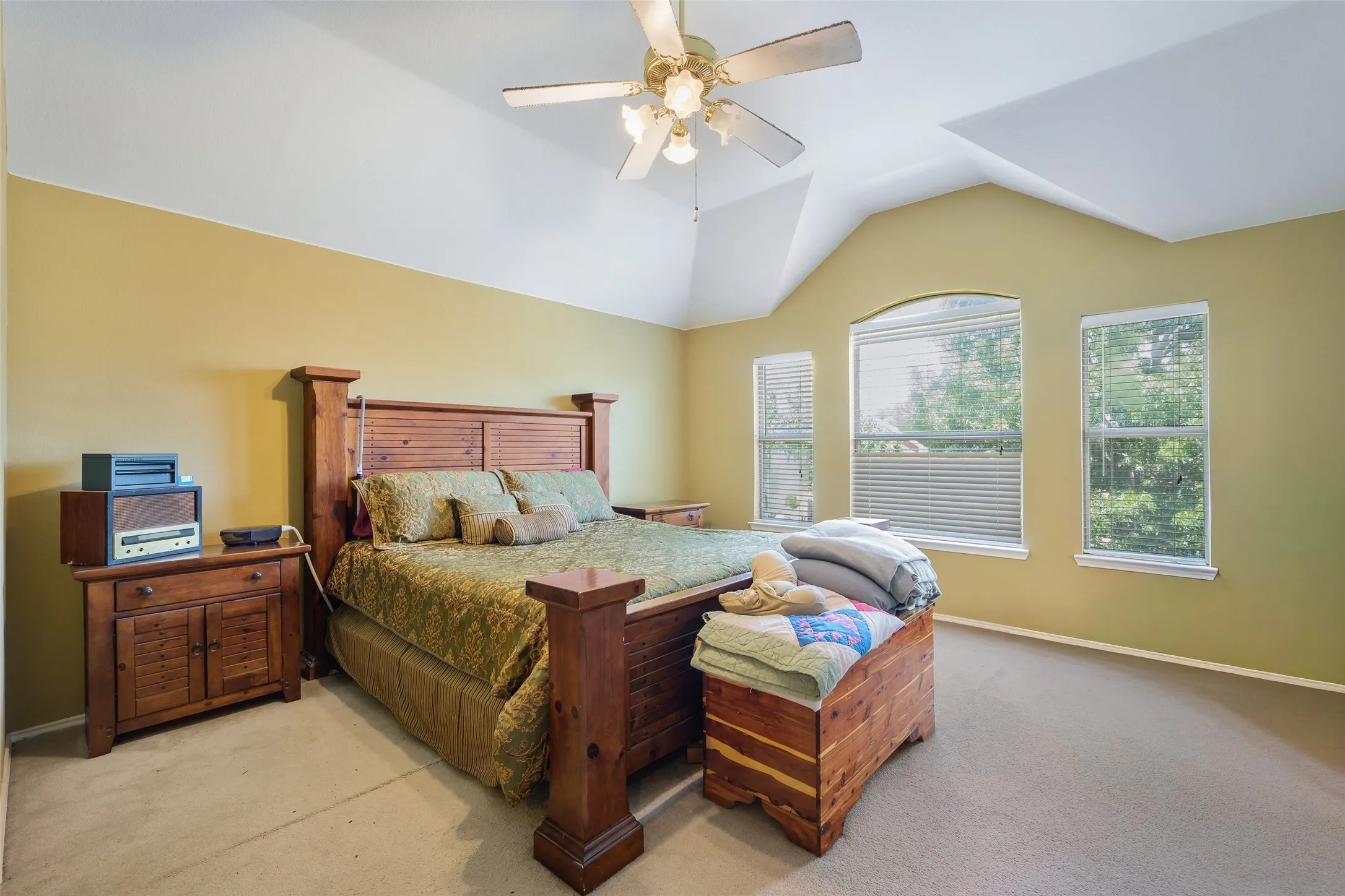 Single Family Residence For Sale in Collin County , 211 Mineral Springs Drive, Allen, Texas 75002, 4 Bedroom, 3 Bathroom, 3 Garage spaces, 2,617 Sqft, built in 2003, mls#21289000, Real Estate Agent in Allen, Homes For Sale in Collin county, Homes For Sale in Allen, Realtor in Allen Texas, Real Estate Brokerage Independent Realty Texas, Luminita Cordes Realtor