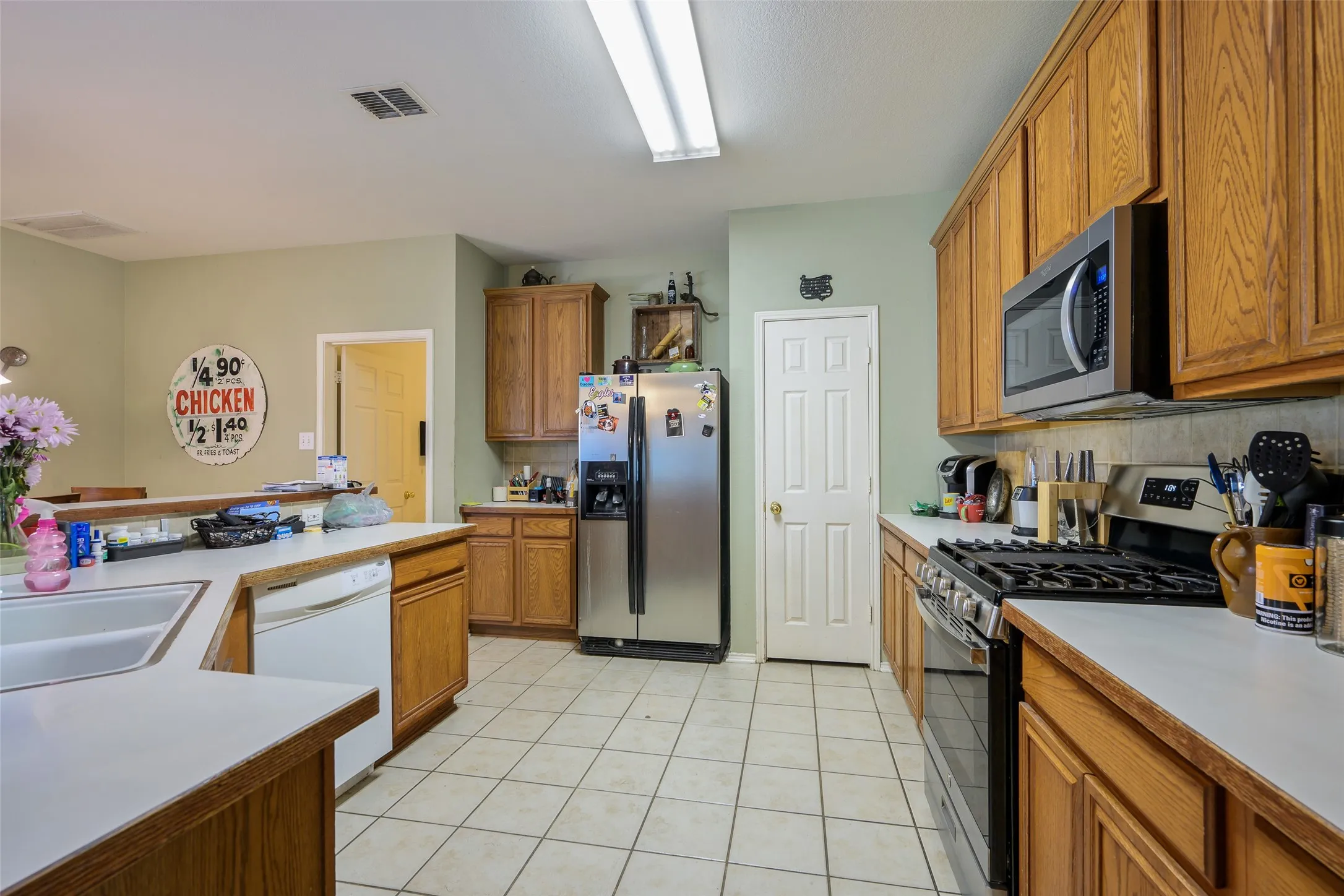 Single Family Residence For Sale in Collin County , 211 Mineral Springs Drive, Allen, Texas 75002, 4 Bedroom, 3 Bathroom, 3 Garage spaces, 2,617 Sqft, built in 2003, mls#21289000, Real Estate Agent in Allen, Homes For Sale in Collin county, Homes For Sale in Allen, Realtor in Allen Texas, Real Estate Brokerage Independent Realty Texas, Luminita Cordes Realtor