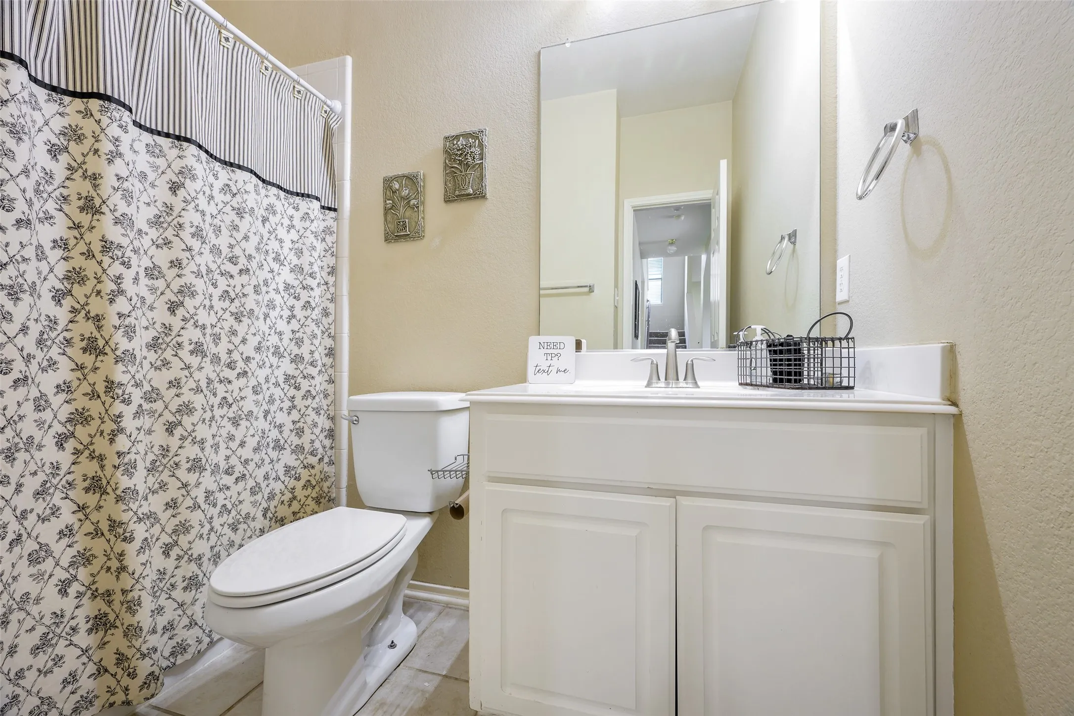 Downstairs full bath