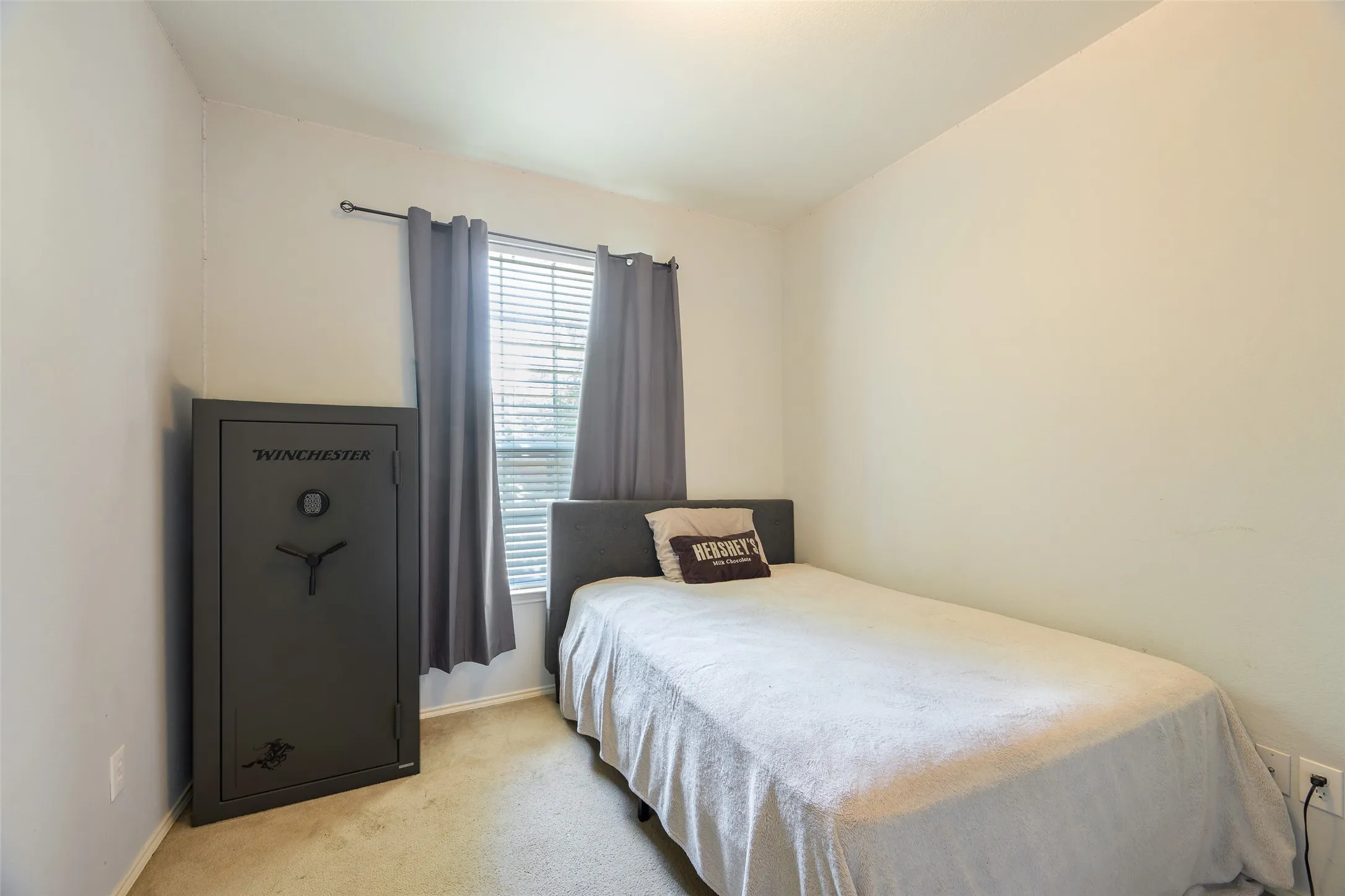 Downstairs bedroom