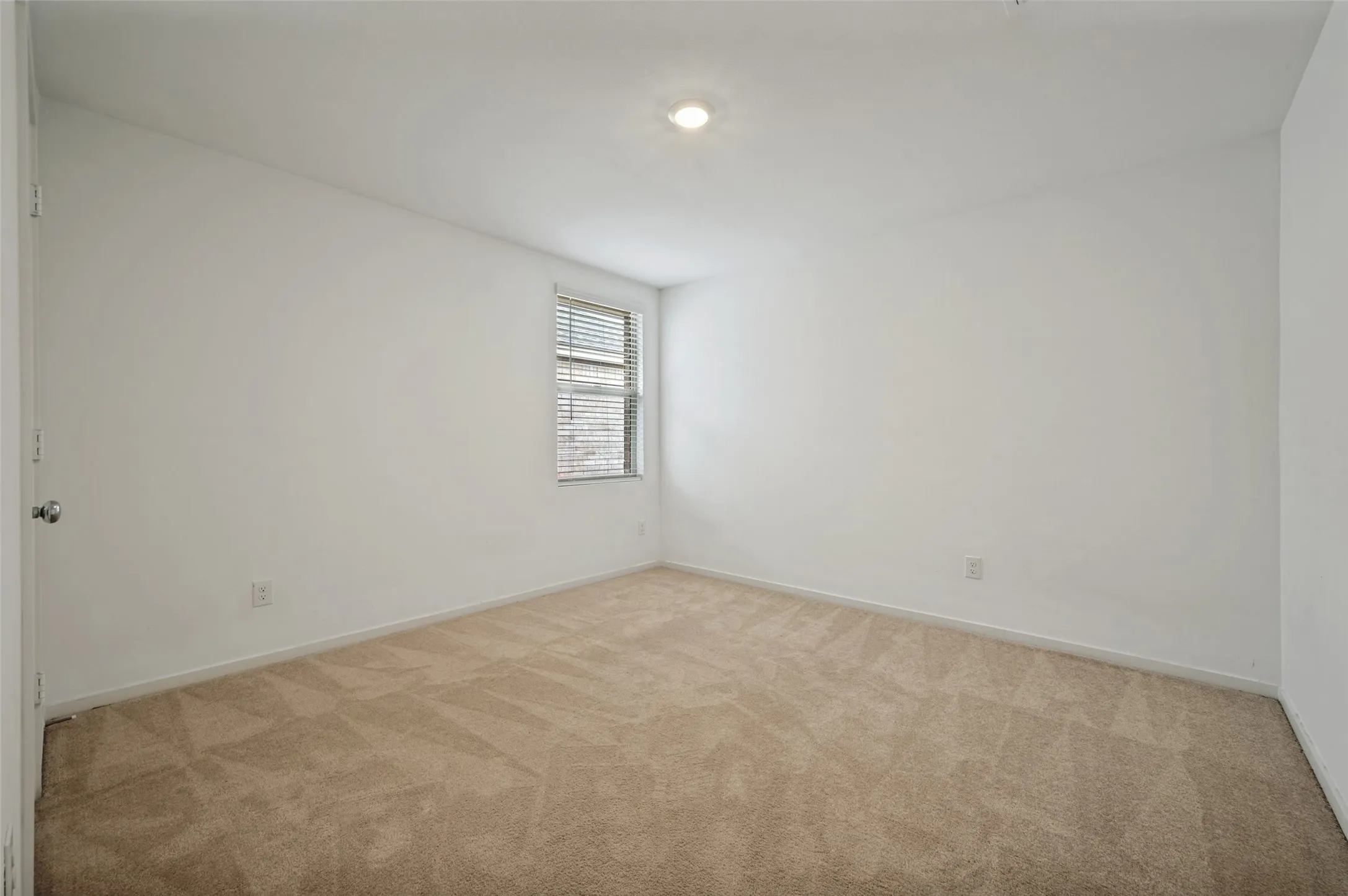 Single Family Residence For Rent in Denton County , 213 Adelina Drive, Little Elm, Texas 75068, 4 Bedroom, 3 Bathroom, 2 Garage spaces, 2,067 Sqft, built in 2024, mls#21289700, Real Estate Agent in Little Elm, Homes For Rent in Denton county, Homes For Rent in Little Elm, Realtor in Little Elm Texas, Real Estate Brokerage Independent Realty Texas, Luminita Cordes Realtor