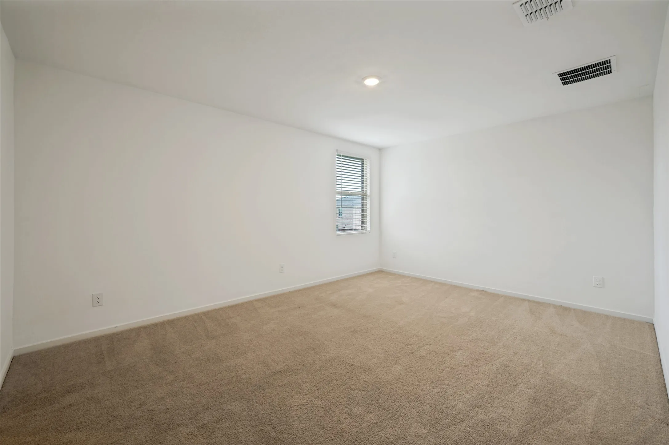 Single Family Residence For Rent in Denton County , 213 Adelina Drive, Little Elm, Texas 75068, 4 Bedroom, 3 Bathroom, 2 Garage spaces, 2,067 Sqft, built in 2024, mls#21289700, Real Estate Agent in Little Elm, Homes For Rent in Denton county, Homes For Rent in Little Elm, Realtor in Little Elm Texas, Real Estate Brokerage Independent Realty Texas, Luminita Cordes Realtor