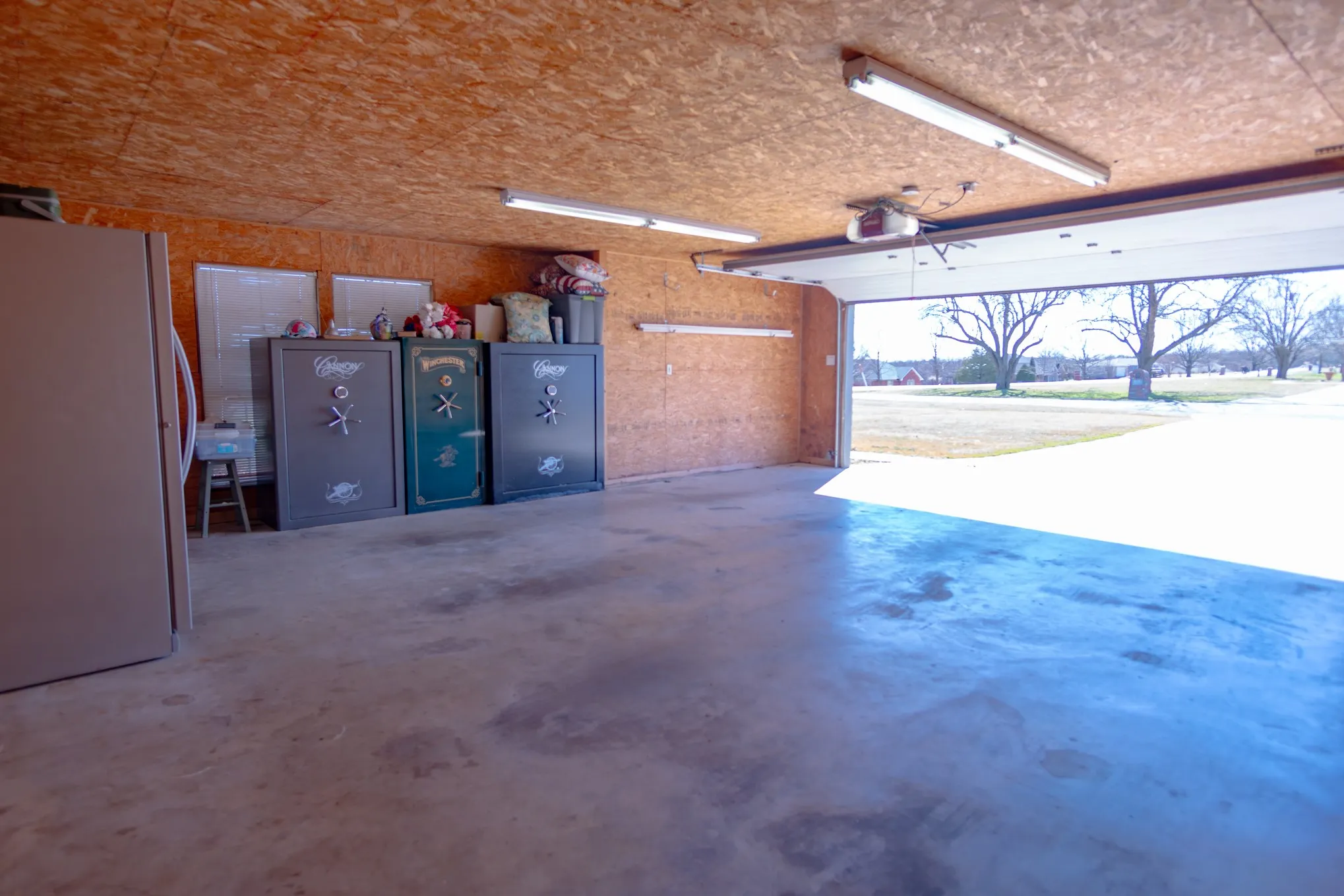 Single Family Residence For Sale in Grayson County , 733 Ridgeview Drive, Sherman, Texas 75090, 5 Bedroom, 4 Bathroom, 2 Garage spaces, 3,616 Sqft, built in 1998, mls#21288463, Real Estate Agent in Sherman, Homes For Sale in Grayson county, Homes For Sale in Sherman, Realtor in Sherman Texas, Real Estate Brokerage Independent Realty Texas, Luminita Cordes Realtor