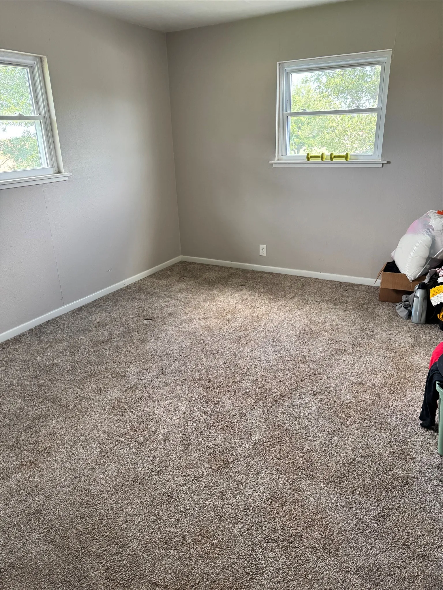 Single Family Residence For Sale in Hardeman County , 705 Loop Road, Quanah, Texas 79252, 5 Bedrooms, 3 Bathrooms, 1 Garage spaces, 1,962 Sqft, built in 1962, Price $330,000, mls#21290059, Real Estate Agent in Quanah, Homes For Sale in Hardeman county, Homes For Sale in Quanah, Realtor in Quanah Texas, Real Estate Brokerage Independent Realty Texas, Luminita Cordes Realtor