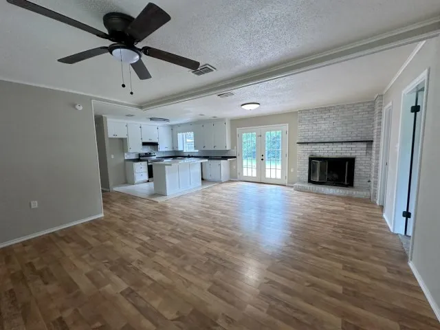 Single Family Residence For Sale in Upshur County , 300 Pine Street, Ore City, Texas 75683, 4 Bedroom, 2 Bathroom, Garage spaces, 2,726 Sqft, built in 1970, mls#21290031, Real Estate Agent in Ore City, Homes For Sale in Upshur county, Homes For Sale in Ore City, Realtor in Ore City Texas, Real Estate Brokerage Independent Realty Texas, Luminita Cordes Realtor