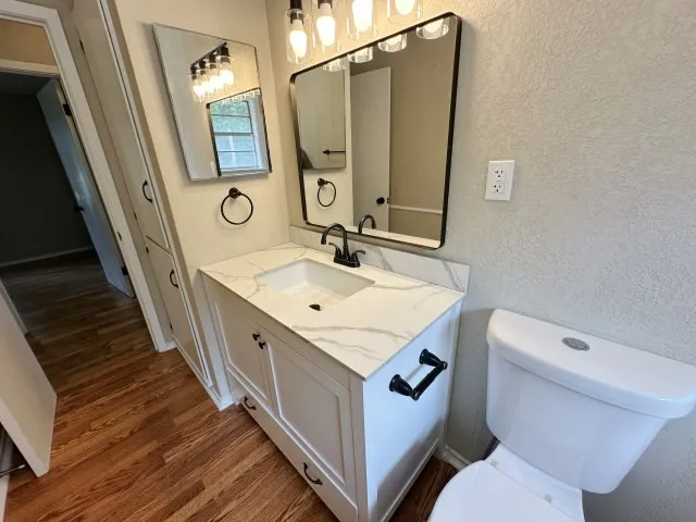 Single Family Residence For Sale in Upshur County , 300 Pine Street, Ore City, Texas 75683, 4 Bedroom, 2 Bathroom, Garage spaces, 2,726 Sqft, built in 1970, mls#21290031, Real Estate Agent in Ore City, Homes For Sale in Upshur county, Homes For Sale in Ore City, Realtor in Ore City Texas, Real Estate Brokerage Independent Realty Texas, Luminita Cordes Realtor