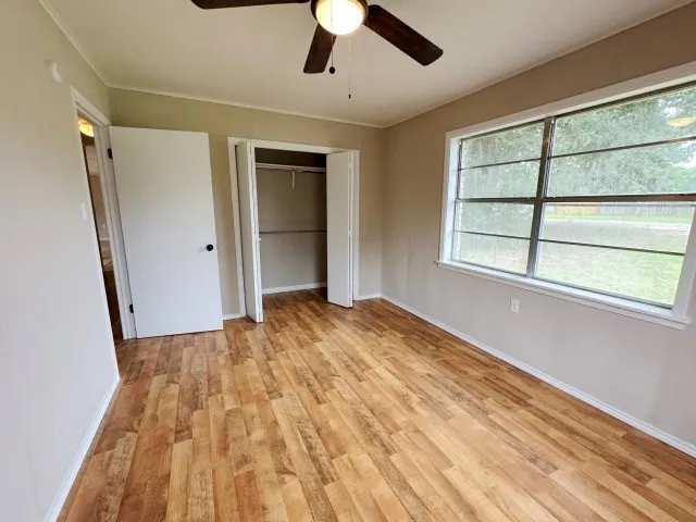 Single Family Residence For Sale in Upshur County , 300 Pine Street, Ore City, Texas 75683, 4 Bedroom, 2 Bathroom, Garage spaces, 2,726 Sqft, built in 1970, mls#21290031, Real Estate Agent in Ore City, Homes For Sale in Upshur county, Homes For Sale in Ore City, Realtor in Ore City Texas, Real Estate Brokerage Independent Realty Texas, Luminita Cordes Realtor