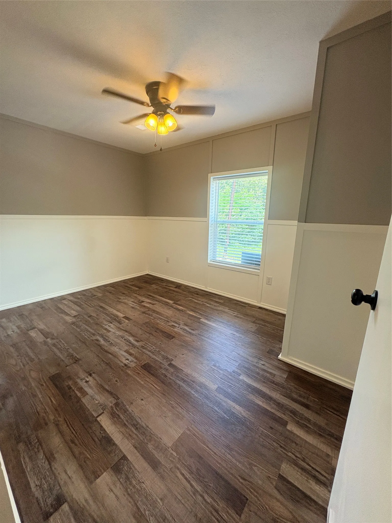 Mobile Home For Sale in Bowie County , 13152 7th Street, Redwater, Texas 75567, 2 Bedroom, 1 Bathroom, Garage spaces, 728 Sqft, built in 2017, mls#21290127, Real Estate Agent in Redwater, Homes For Sale in Bowie county, Homes For Sale in Redwater, Realtor in Redwater Texas, Real Estate Brokerage Independent Realty Texas, Luminita Cordes Realtor