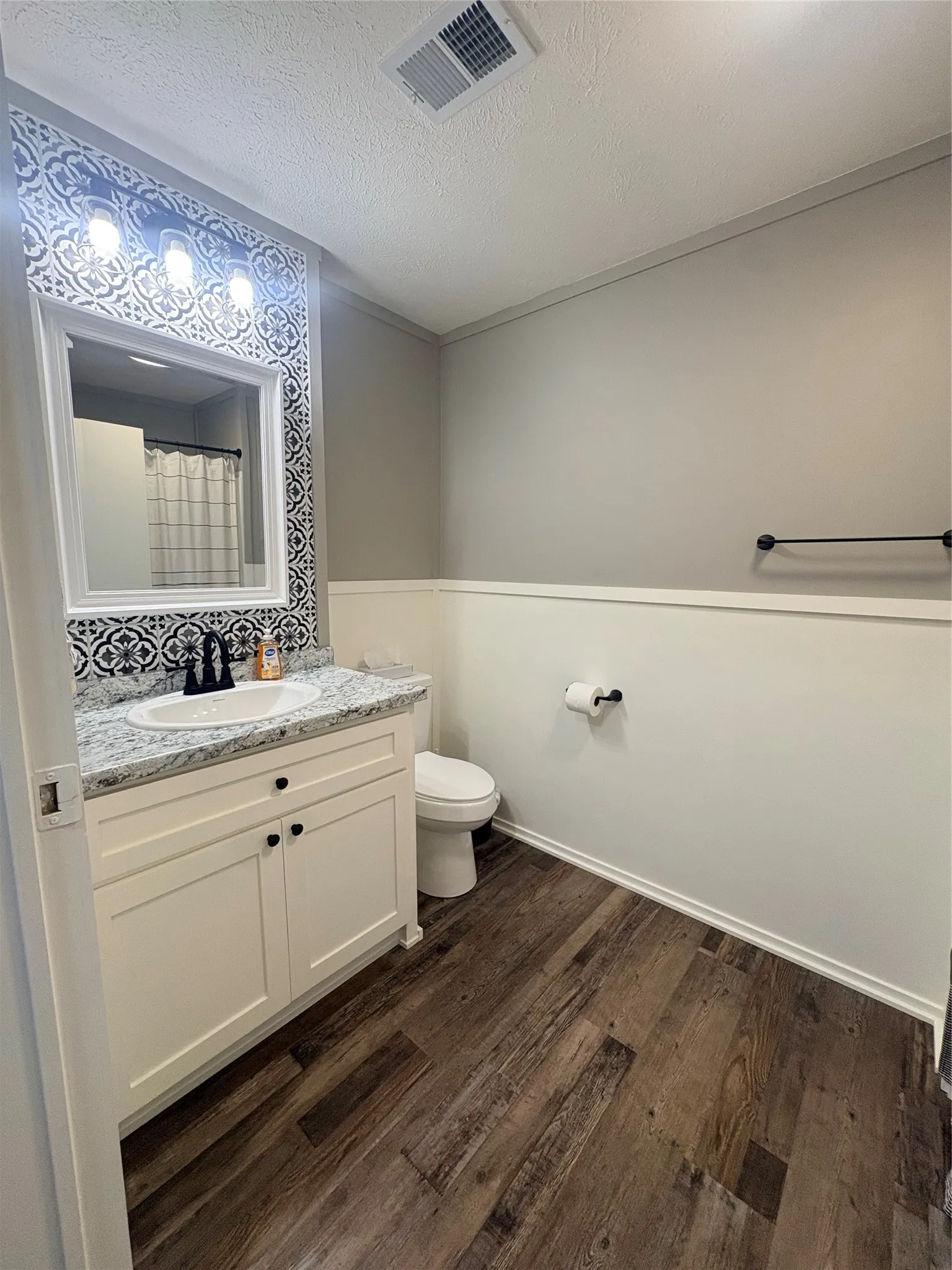 Mobile Home For Sale in Bowie County , 13152 7th Street, Redwater, Texas 75567, 2 Bedroom, 1 Bathroom, Garage spaces, 728 Sqft, built in 2017, mls#21290127, Real Estate Agent in Redwater, Homes For Sale in Bowie county, Homes For Sale in Redwater, Realtor in Redwater Texas, Real Estate Brokerage Independent Realty Texas, Luminita Cordes Realtor