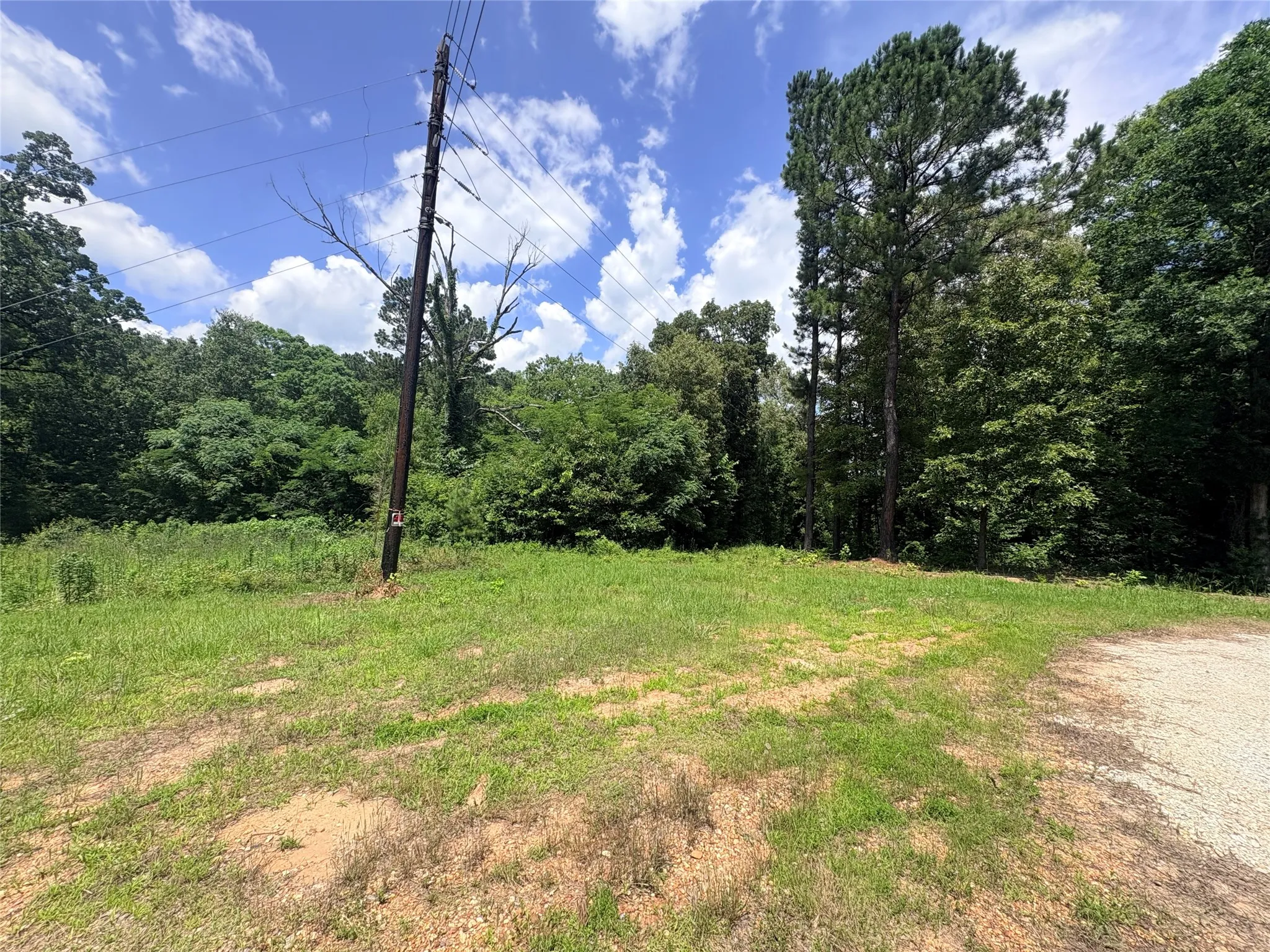 Mobile Home For Sale in Bowie County , 13152 7th Street, Redwater, Texas 75567, 2 Bedroom, 1 Bathroom, Garage spaces, 728 Sqft, built in 2017, mls#21290127, Real Estate Agent in Redwater, Homes For Sale in Bowie county, Homes For Sale in Redwater, Realtor in Redwater Texas, Real Estate Brokerage Independent Realty Texas, Luminita Cordes Realtor