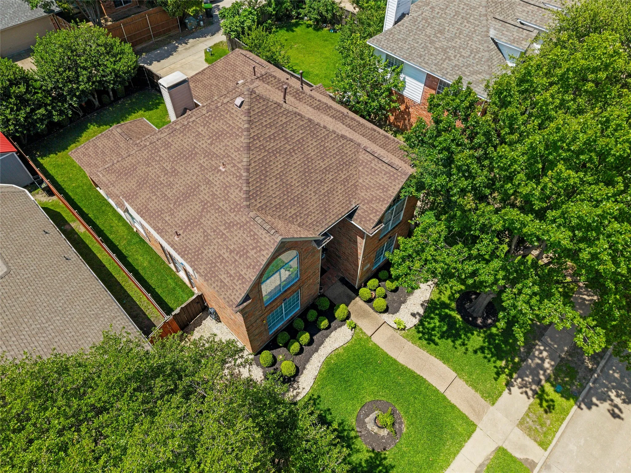 Single Family Residence For Sale in Collin County , 1432 Honey Locust Drive, Plano, Texas 75023, 4 Bedroom, 3 Bathroom, 2 Garage spaces, 2,684 Sqft, built in 1992, mls#21266691, Real Estate Agent in Plano, Homes For Sale in Collin county, Homes For Sale in Plano, Realtor in Plano Texas, Real Estate Brokerage Independent Realty Texas, Luminita Cordes Realtor