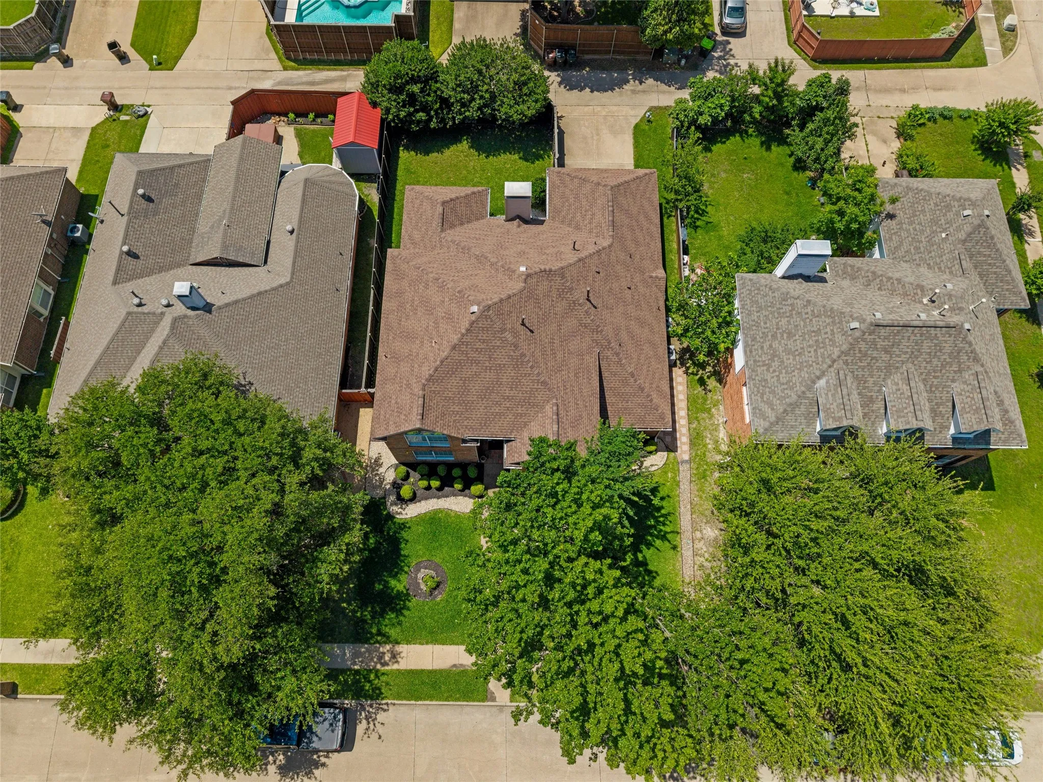 Single Family Residence For Sale in Collin County , 1432 Honey Locust Drive, Plano, Texas 75023, 4 Bedroom, 3 Bathroom, 2 Garage spaces, 2,684 Sqft, built in 1992, mls#21266691, Real Estate Agent in Plano, Homes For Sale in Collin county, Homes For Sale in Plano, Realtor in Plano Texas, Real Estate Brokerage Independent Realty Texas, Luminita Cordes Realtor