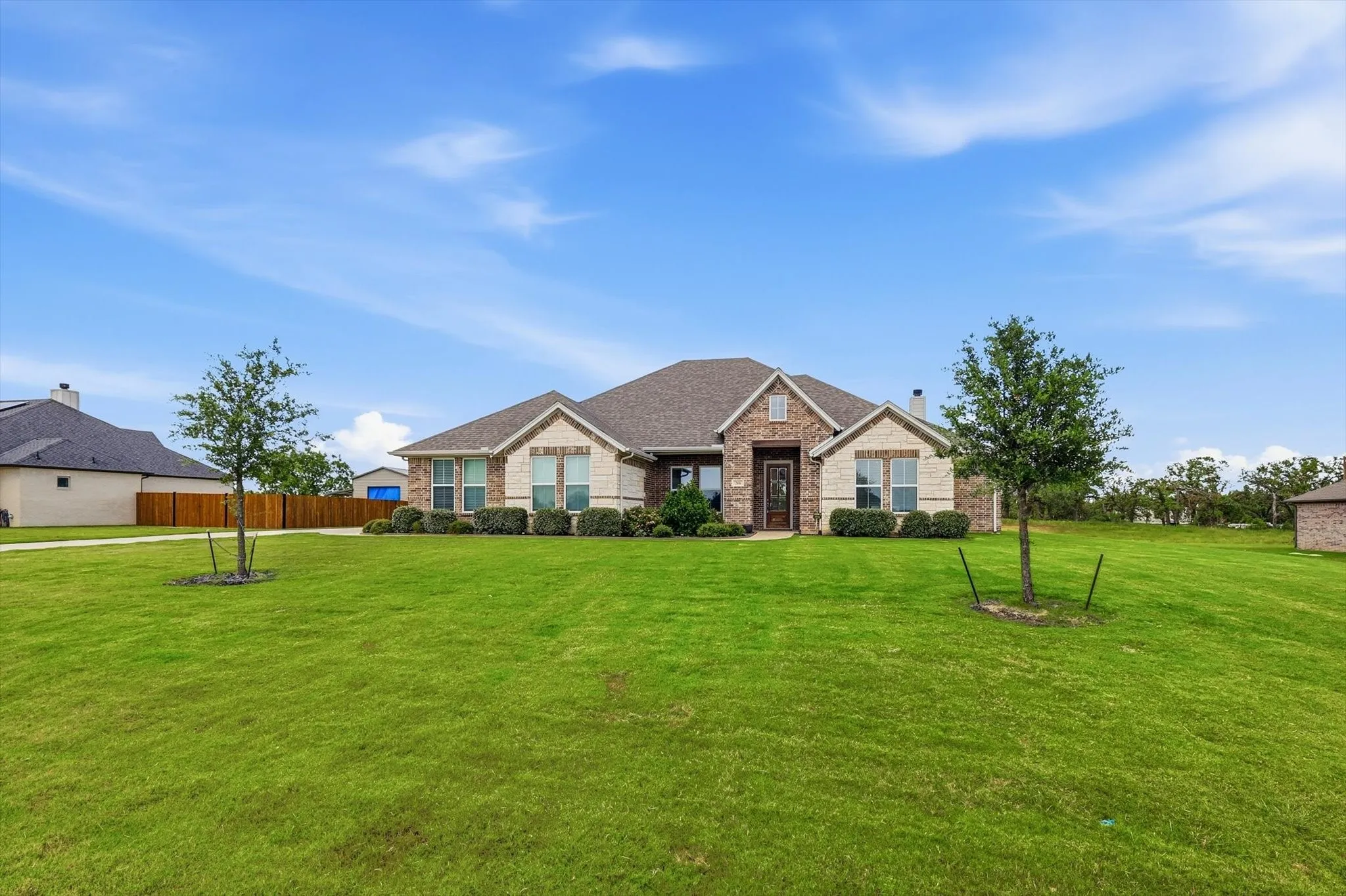 Single Family Residence For Sale in Parker County , 266 Odell Road, Springtown, Texas 76082, 3 Bedroom, 3 Bathroom, 3 Garage spaces, 2,335 Sqft, built in 2021, mls#21259097, Real Estate Agent in Springtown, Homes For Sale in Parker county, Homes For Sale in Springtown, Realtor in Springtown Texas, Real Estate Brokerage Independent Realty Texas, Luminita Cordes Realtor