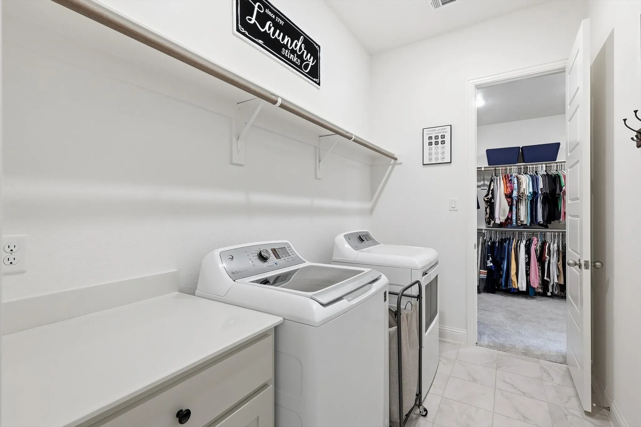 Single Family Residence For Sale in Parker County , 266 Odell Road, Springtown, Texas 76082, 3 Bedroom, 3 Bathroom, 3 Garage spaces, 2,335 Sqft, built in 2021, mls#21259097, Real Estate Agent in Springtown, Homes For Sale in Parker county, Homes For Sale in Springtown, Realtor in Springtown Texas, Real Estate Brokerage Independent Realty Texas, Luminita Cordes Realtor