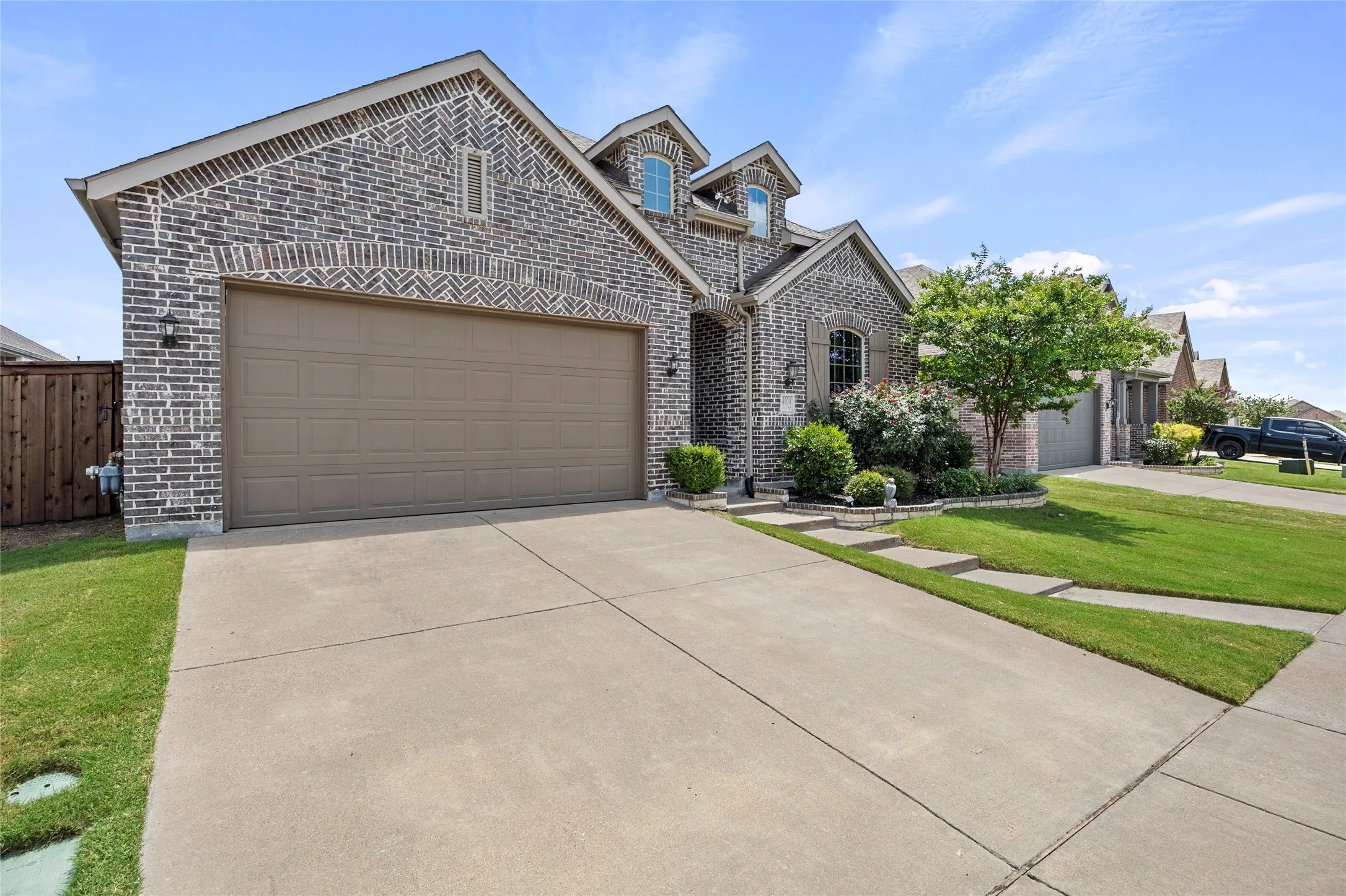 Single Family Residence For Sale in Rockwall County , 4034 Lagoon Place, Royse City, Texas 75189, 4 Bedroom, 3 Bathroom, 2 Garage spaces, 2,286 Sqft, built in 2019, mls#21284875, Real Estate Agent in Royse City, Homes For Sale in Rockwall county, Homes For Sale in Royse City, Realtor in Royse City Texas, Real Estate Brokerage Independent Realty Texas, Luminita Cordes Realtor