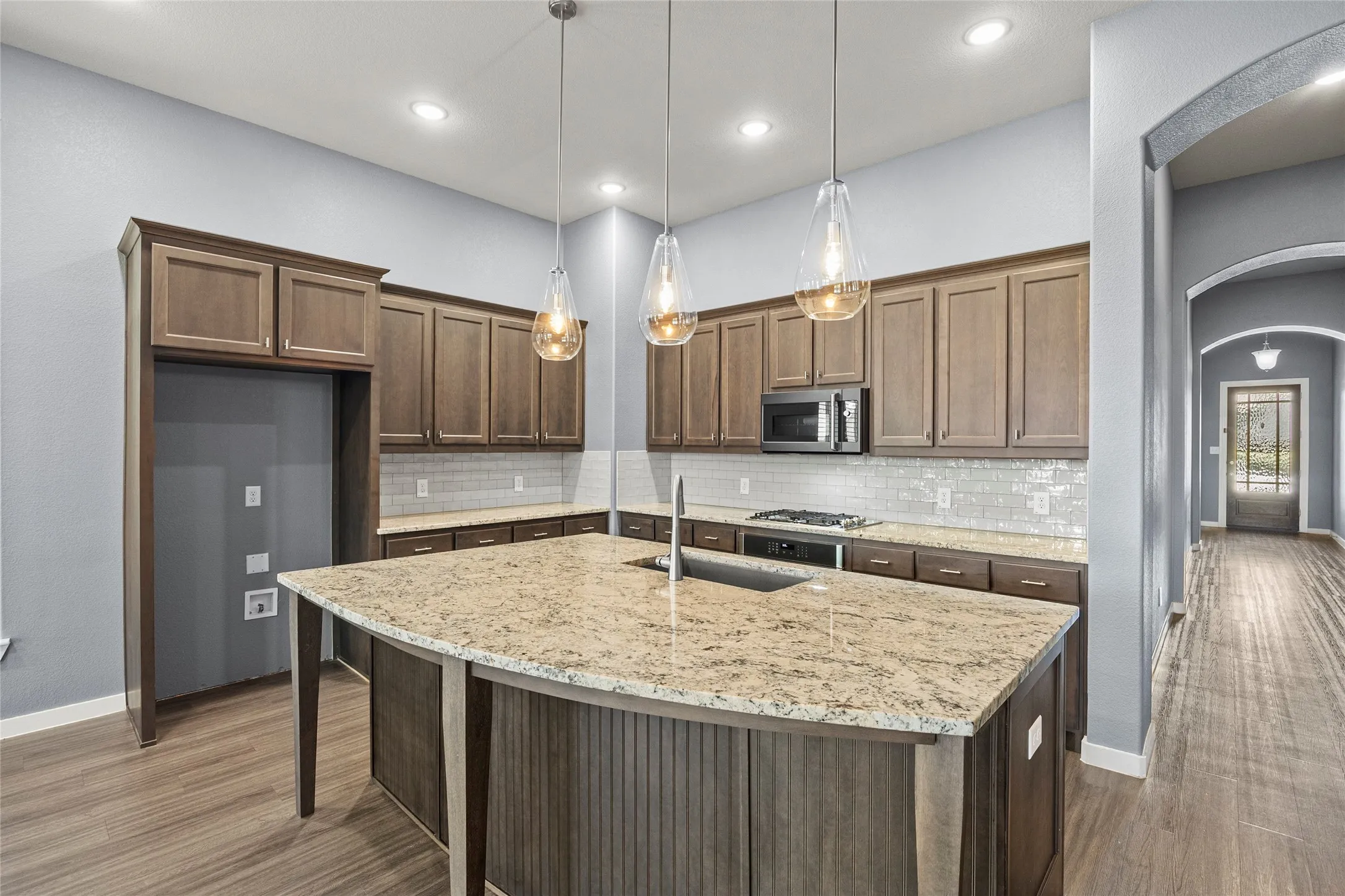 Single Family Residence For Sale in Rockwall County , 4034 Lagoon Place, Royse City, Texas 75189, 4 Bedroom, 3 Bathroom, 2 Garage spaces, 2,286 Sqft, built in 2019, mls#21284875, Real Estate Agent in Royse City, Homes For Sale in Rockwall county, Homes For Sale in Royse City, Realtor in Royse City Texas, Real Estate Brokerage Independent Realty Texas, Luminita Cordes Realtor
