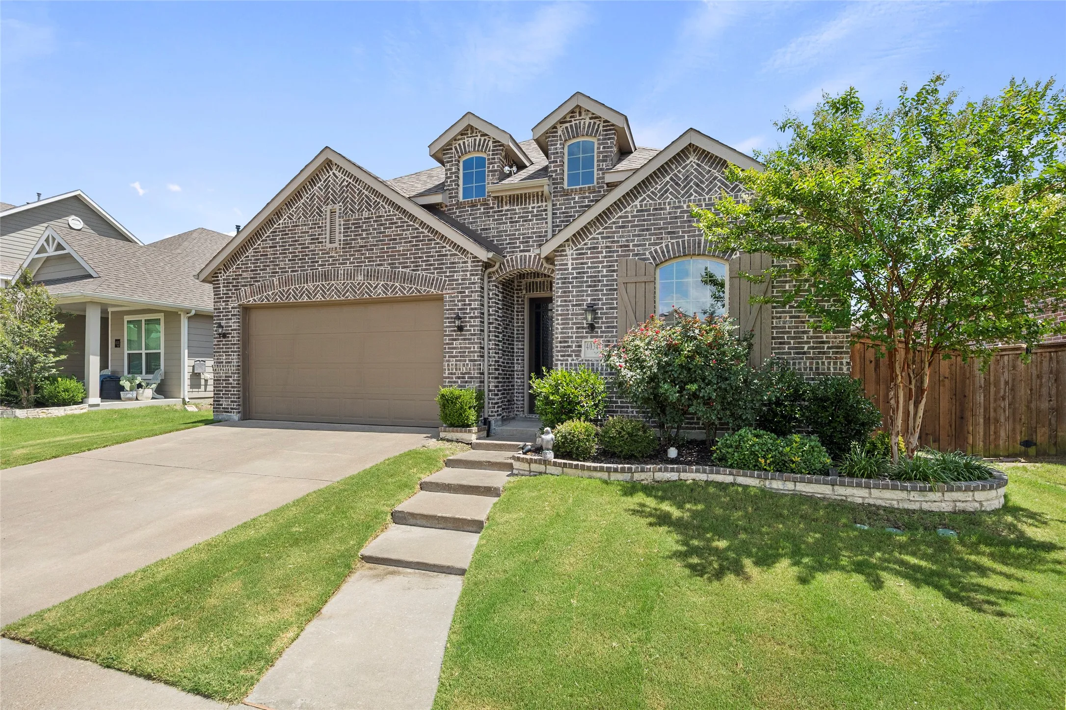 Single Family Residence For Sale in Rockwall County , 4034 Lagoon Place, Royse City, Texas 75189, 4 Bedroom, 3 Bathroom, 2 Garage spaces, 2,286 Sqft, built in 2019, mls#21284875, Real Estate Agent in Royse City, Homes For Sale in Rockwall county, Homes For Sale in Royse City, Realtor in Royse City Texas, Real Estate Brokerage Independent Realty Texas, Luminita Cordes Realtor