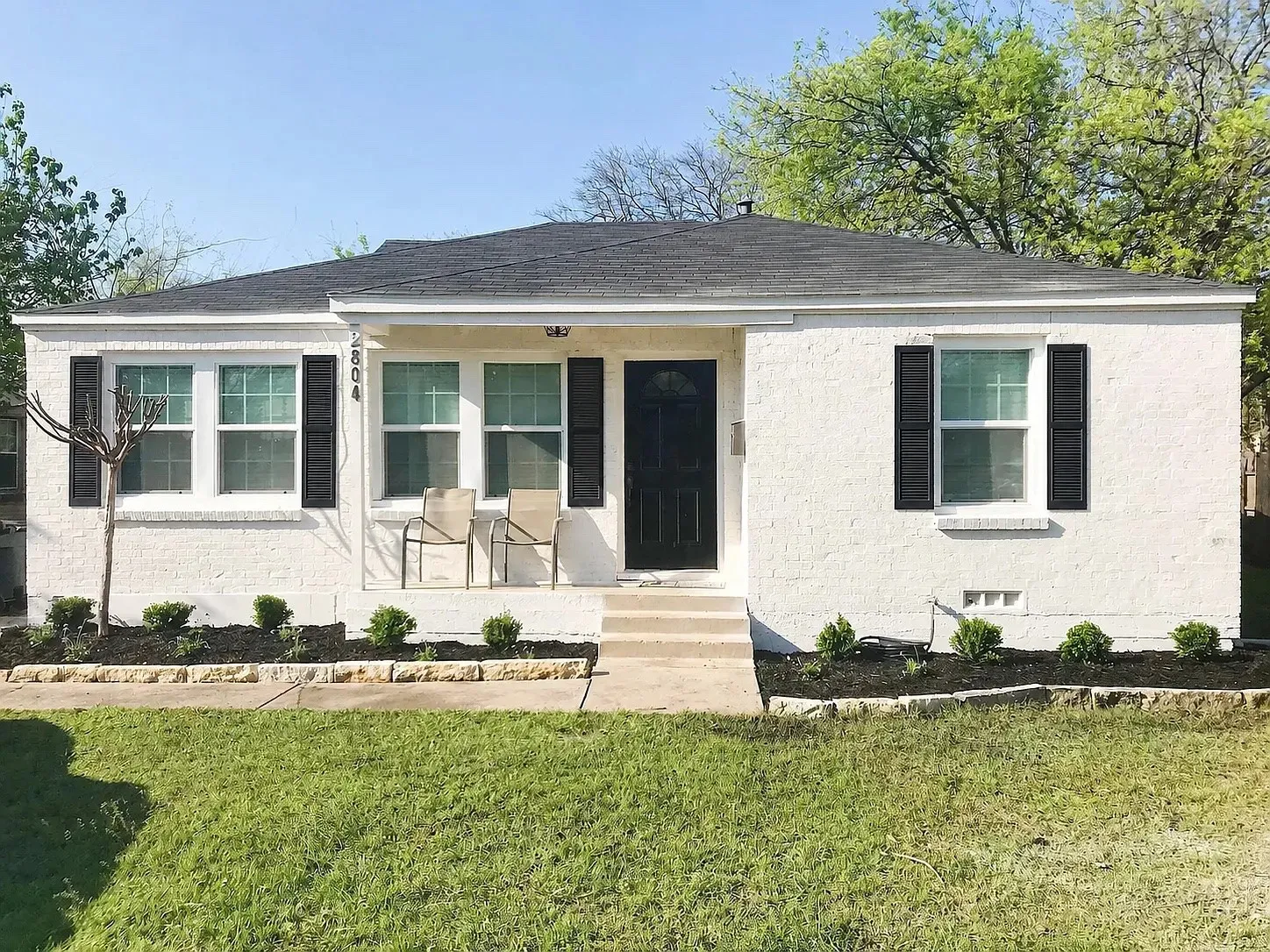 Single Family Residence For Rent in Tarrant County , 2804 W Biddison Street, Fort Worth, Texas 76109, 4 Bedroom, 3 Bathroom, Garage spaces, 2,200 Sqft, built in 1947, mls#21280475, Real Estate Agent in Fort Worth, Homes For Rent in Tarrant county, Homes For Rent in Fort Worth, Realtor in Fort Worth Texas, Real Estate Brokerage Independent Realty Texas, Luminita Cordes Realtor