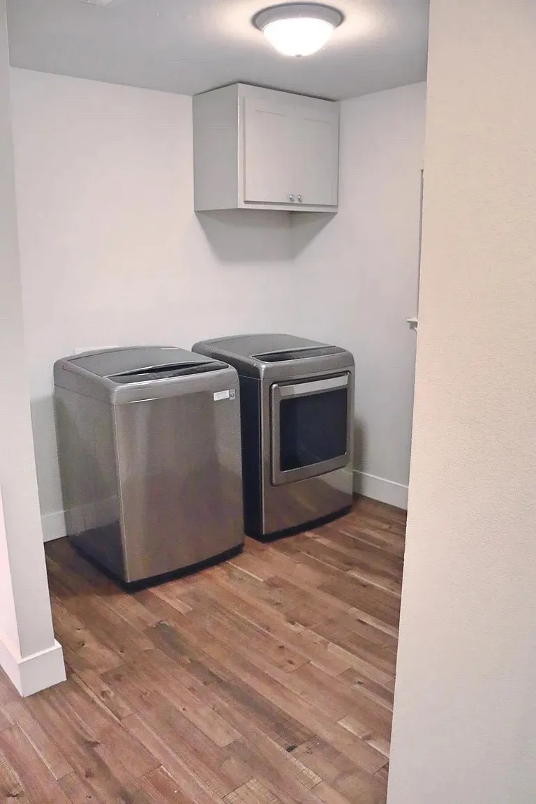 Single Family Residence For Rent in Tarrant County , 2804 W Biddison Street, Fort Worth, Texas 76109, 4 Bedroom, 3 Bathroom, Garage spaces, 2,200 Sqft, built in 1947, mls#21280475, Real Estate Agent in Fort Worth, Homes For Rent in Tarrant county, Homes For Rent in Fort Worth, Realtor in Fort Worth Texas, Real Estate Brokerage Independent Realty Texas, Luminita Cordes Realtor