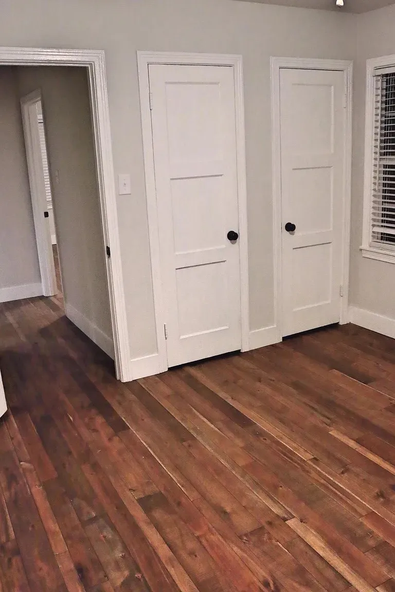 Single Family Residence For Rent in Tarrant County , 2804 W Biddison Street, Fort Worth, Texas 76109, 4 Bedroom, 3 Bathroom, Garage spaces, 2,200 Sqft, built in 1947, mls#21280475, Real Estate Agent in Fort Worth, Homes For Rent in Tarrant county, Homes For Rent in Fort Worth, Realtor in Fort Worth Texas, Real Estate Brokerage Independent Realty Texas, Luminita Cordes Realtor