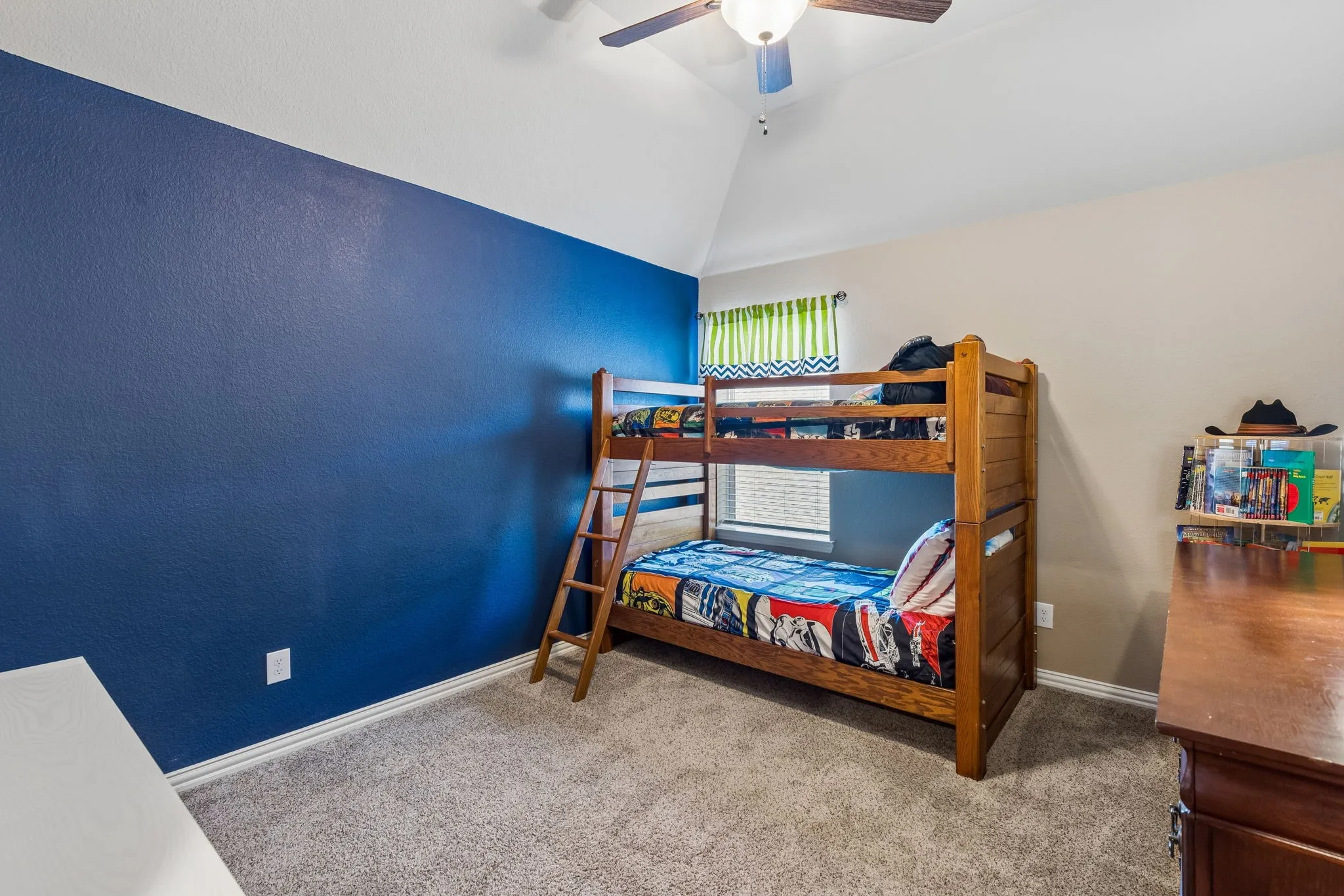 Single Family Residence For Sale in Denton County , 2452 Elm Valley Drive, Little Elm, Texas 75068, 4 Bedroom, 3 Bathroom, 2 Garage spaces, 2,645 Sqft, built in 2013, mls#21287780, Real Estate Agent in Little Elm, Homes For Sale in Denton county, Homes For Sale in Little Elm, Realtor in Little Elm Texas, Real Estate Brokerage Independent Realty Texas, Luminita Cordes Realtor