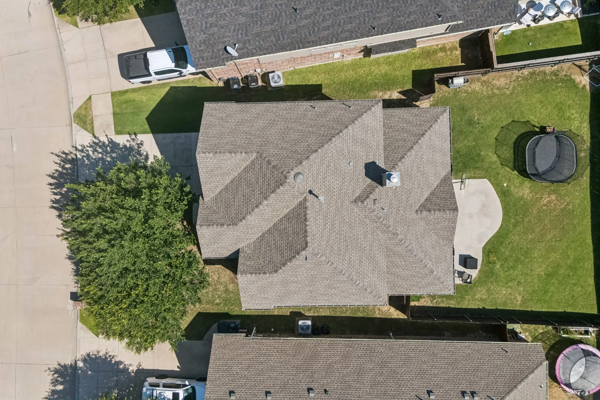Single Family Residence For Sale in Denton County , 2452 Elm Valley Drive, Little Elm, Texas 75068, 4 Bedroom, 3 Bathroom, 2 Garage spaces, 2,645 Sqft, built in 2013, mls#21287780, Real Estate Agent in Little Elm, Homes For Sale in Denton county, Homes For Sale in Little Elm, Realtor in Little Elm Texas, Real Estate Brokerage Independent Realty Texas, Luminita Cordes Realtor