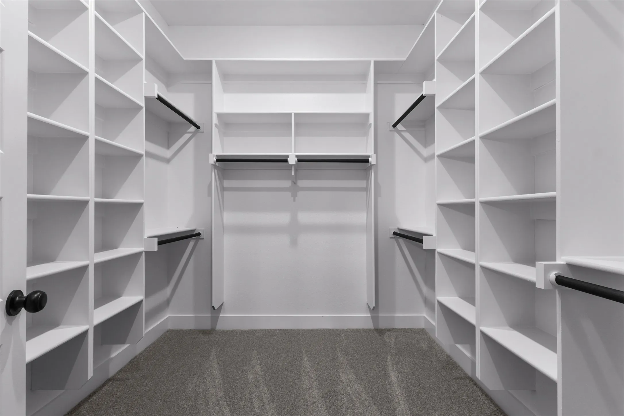 Custom Closet Cabinetry