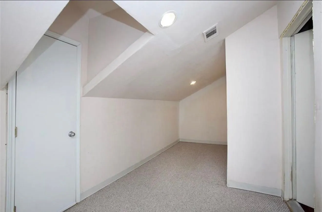 Condominium For Rent in Dallas County , 5100 Verde Valley Lane 137, Dallas, Texas 75254, 2 Bedroom, 3 Bathroom, Garage spaces, 1,510 Sqft, built in 1982, Price $2,400, mls#21290149, Real Estate Agent in Dallas, Homes For Rent in Dallas county, Homes For Rent in Dallas, Realtor in Dallas Texas, Real Estate Brokerage Independent Realty Texas, Luminita Cordes Realtor