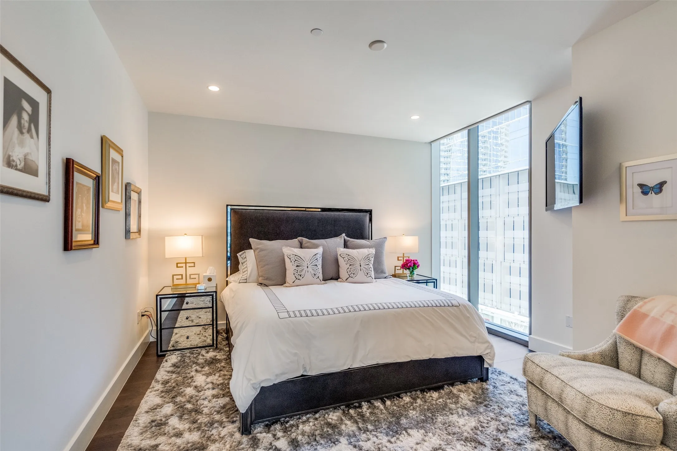 Condominium For Sale in Collin County , 7901 Windrose Avenue 504, Plano, Texas 75024, 3 Bedroom, 4 Bathroom, 2 Garage spaces, 2,589 Sqft, built in 2019, mls#21289376, Real Estate Agent in Plano, Homes For Sale in Collin county, Homes For Sale in Plano, Realtor in Plano Texas, Real Estate Brokerage Independent Realty Texas, Luminita Cordes Realtor